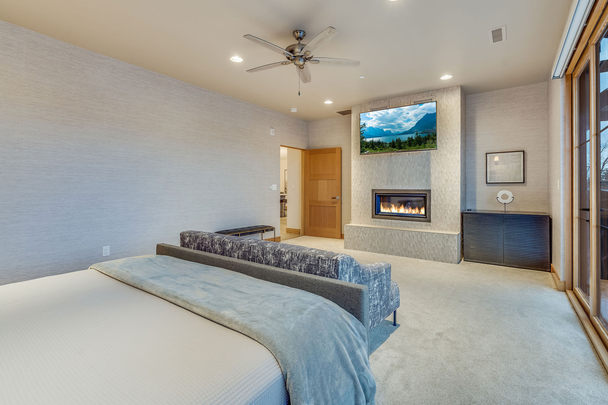 325 Central Avenue 301