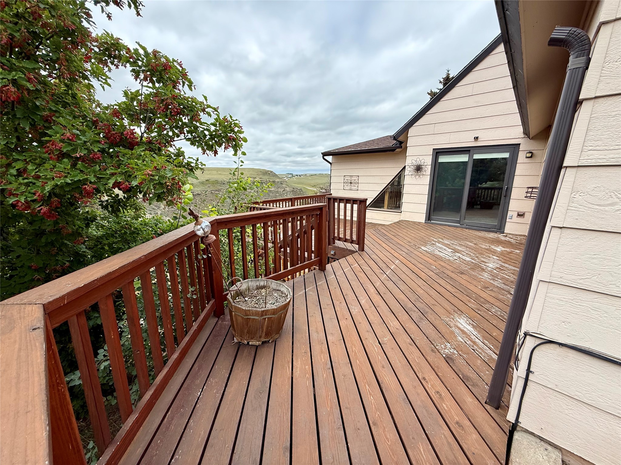 114 4th Street SW