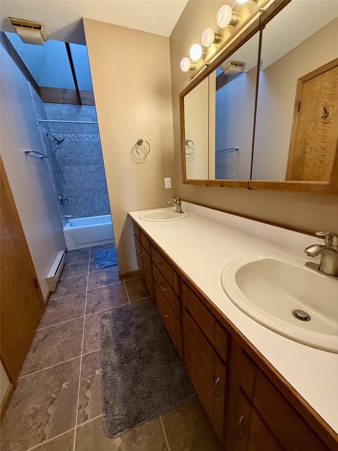 114 4th Street SW