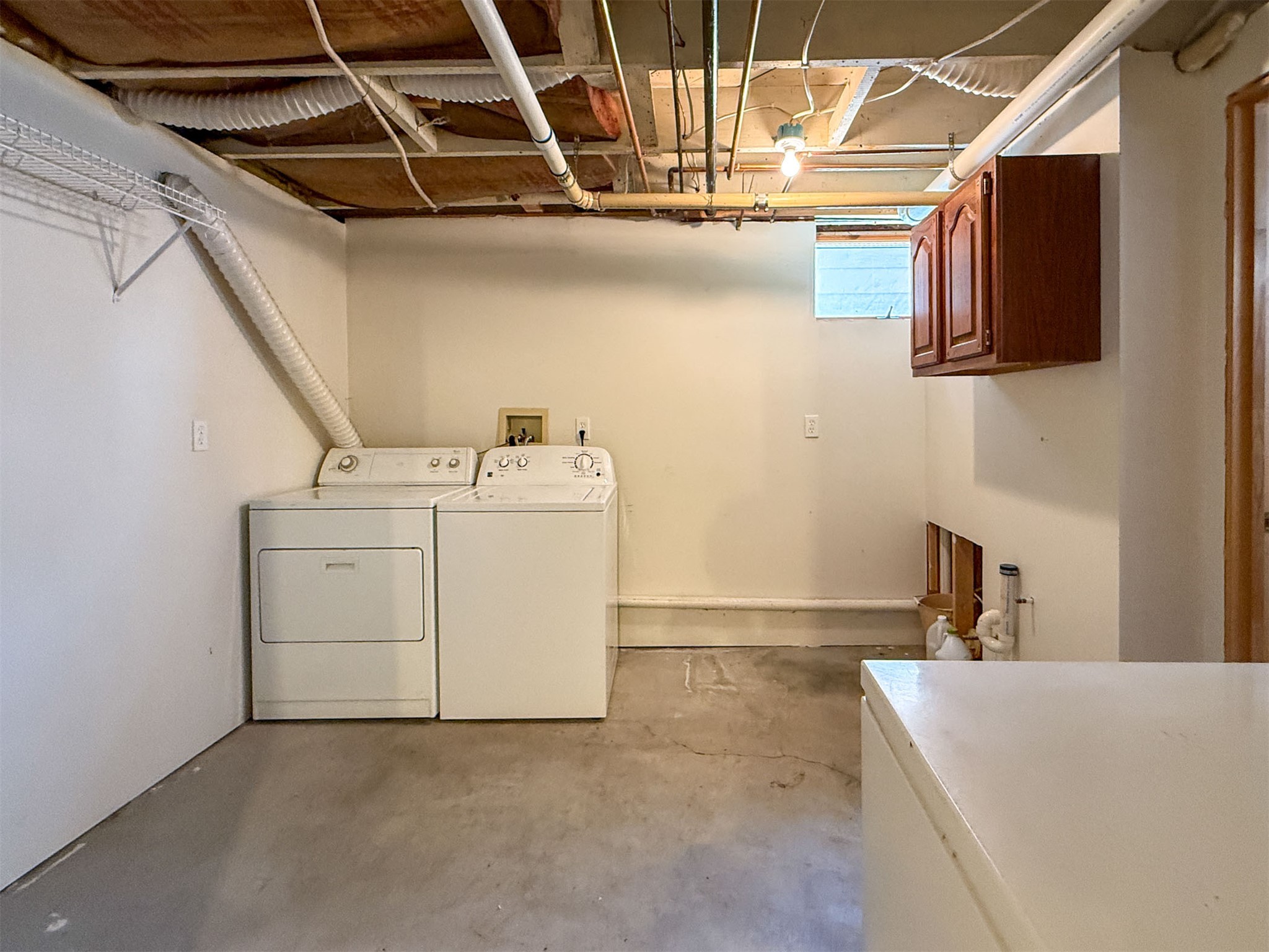 20 2nd Street S