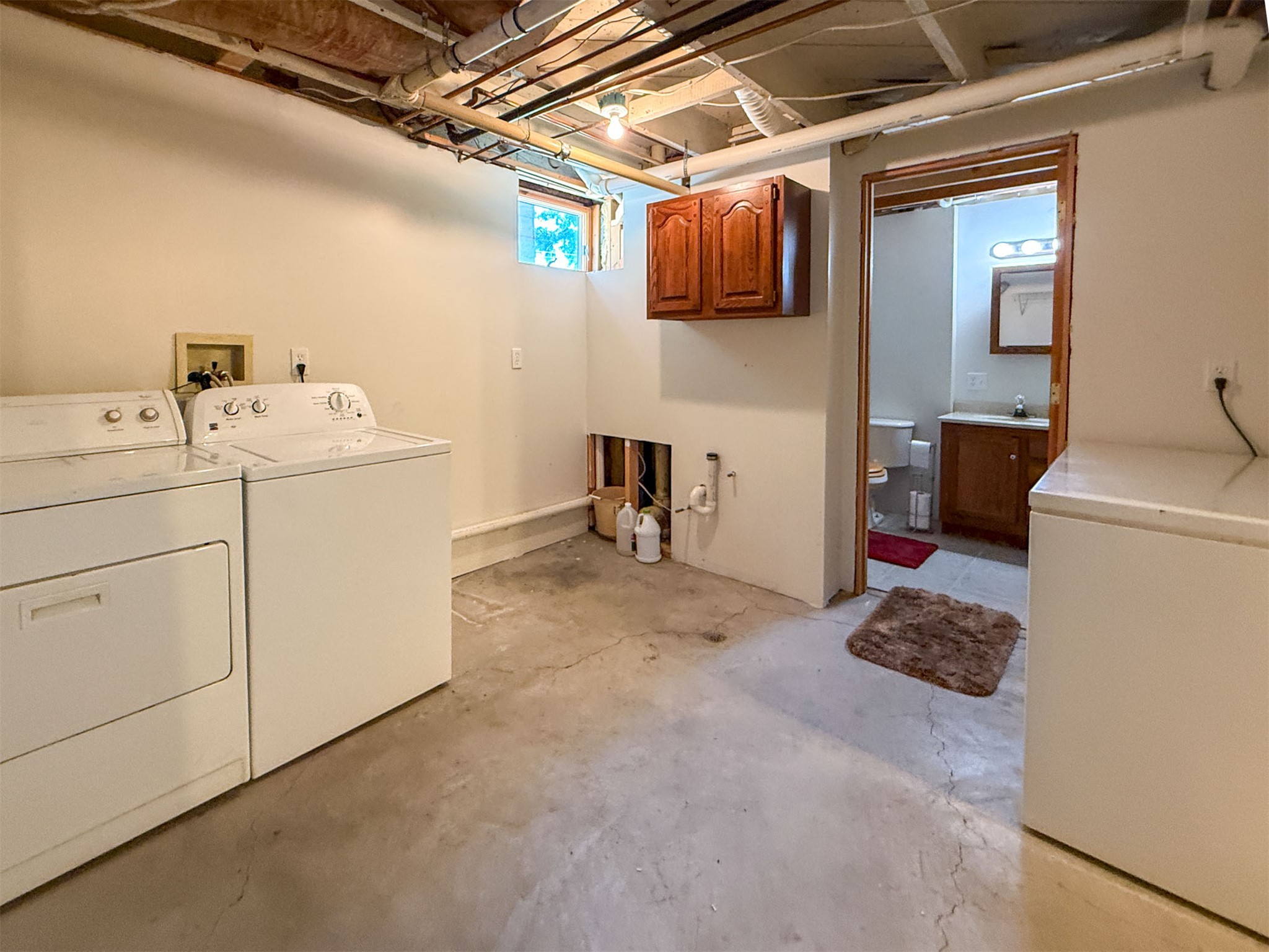 20 2nd Street S