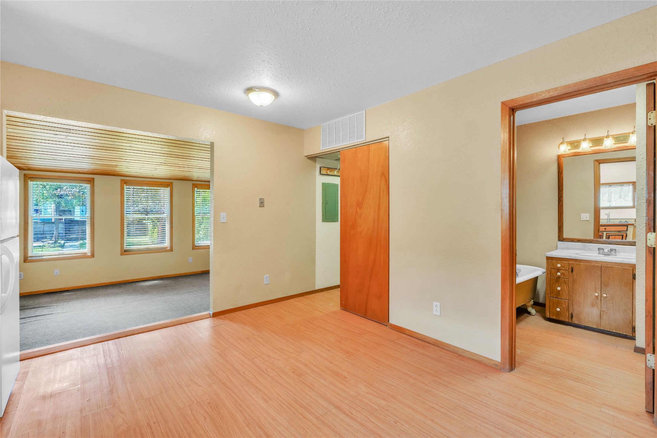 1509/1513 Walnut Street