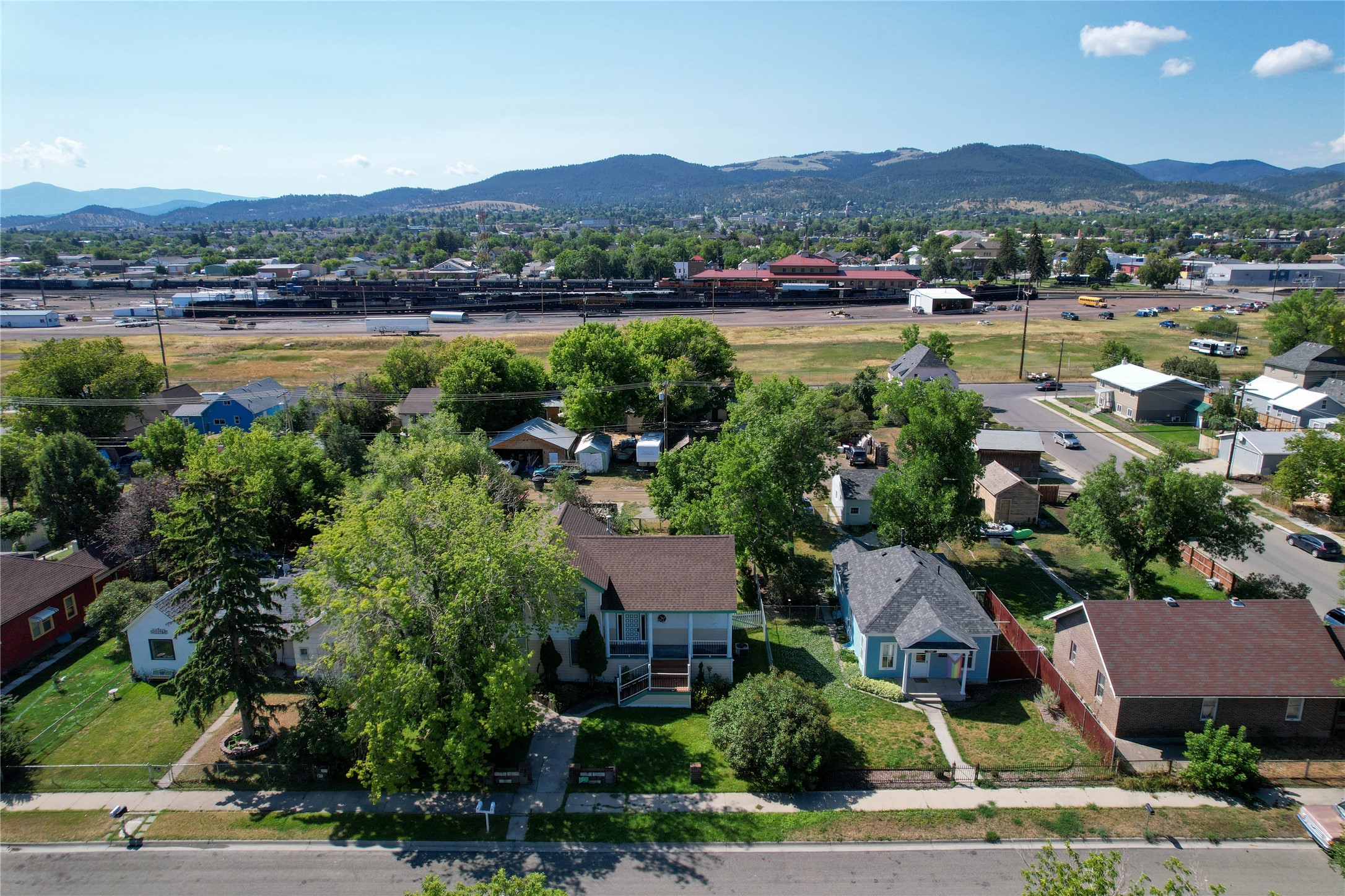 1509/1513 Walnut Street