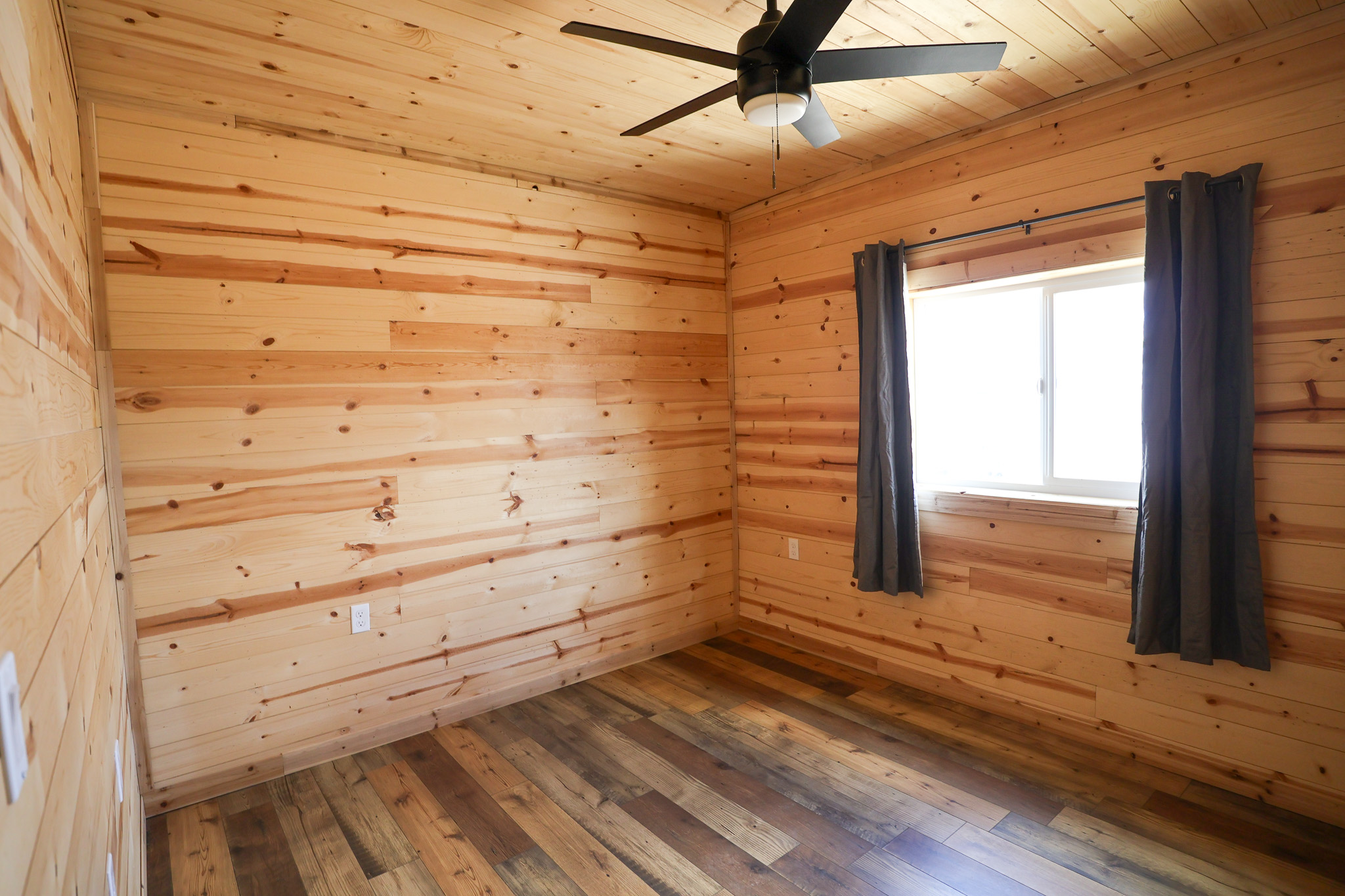 442 Vaughn North Frontage Road