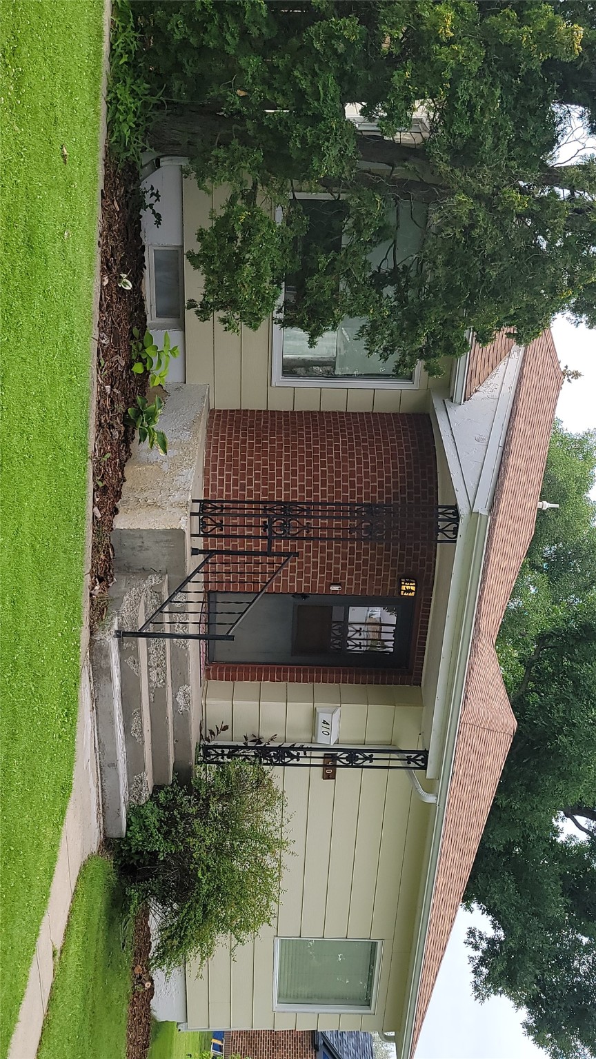 410 S Wisconsin Street