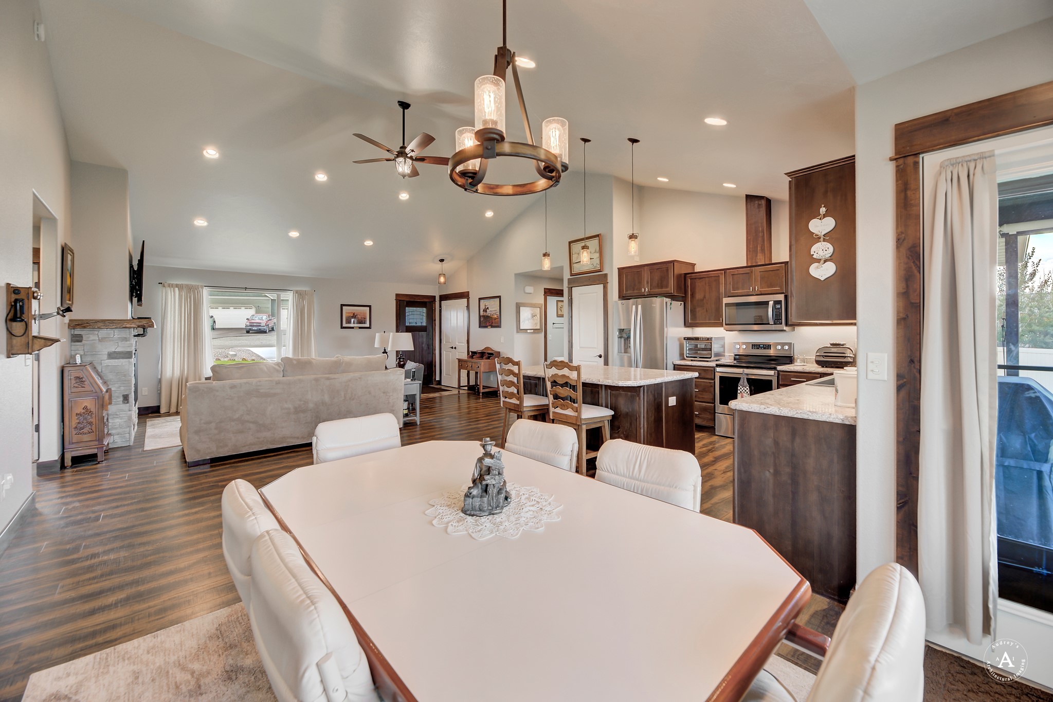 4252 Saint John Road