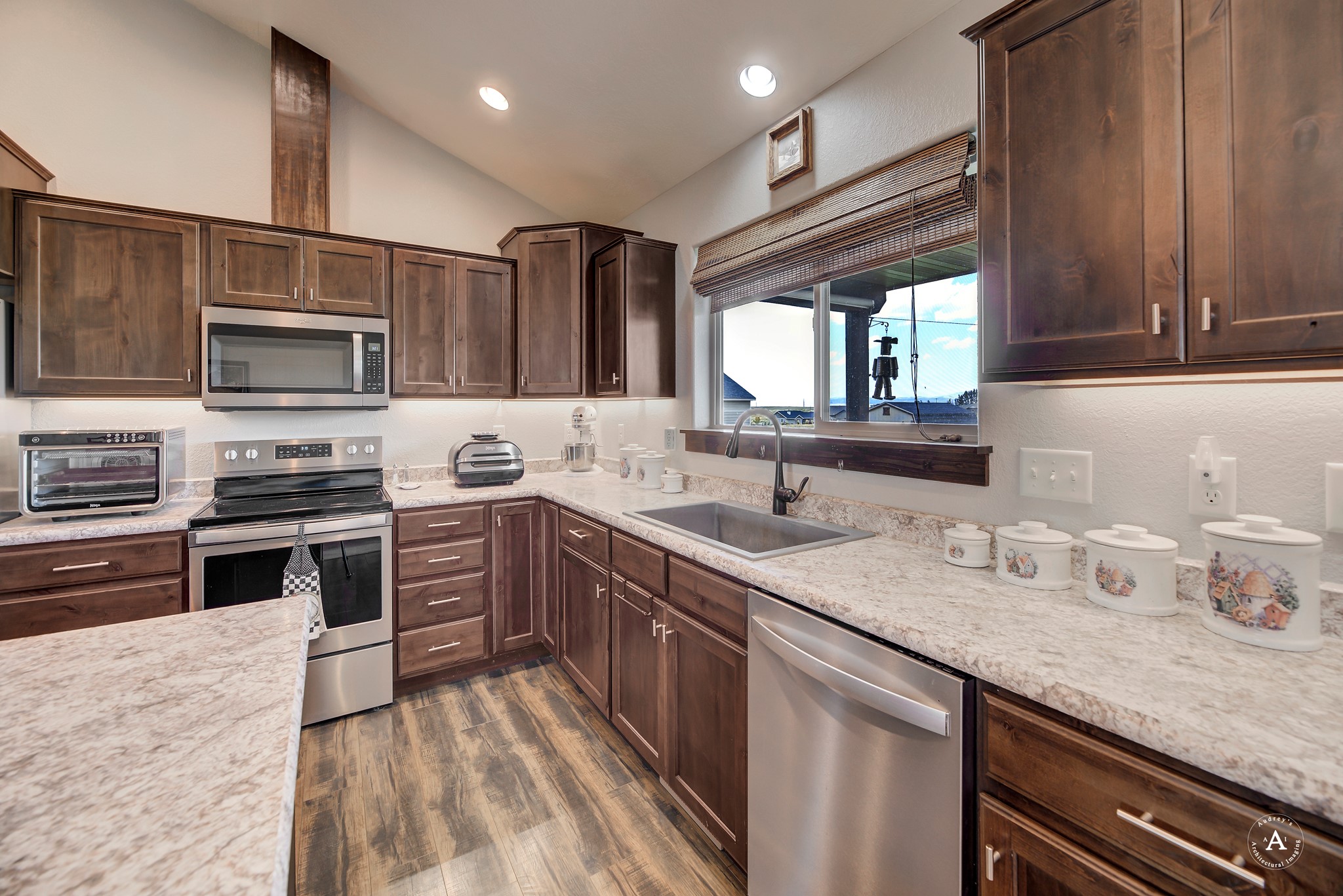 4252 Saint John Road