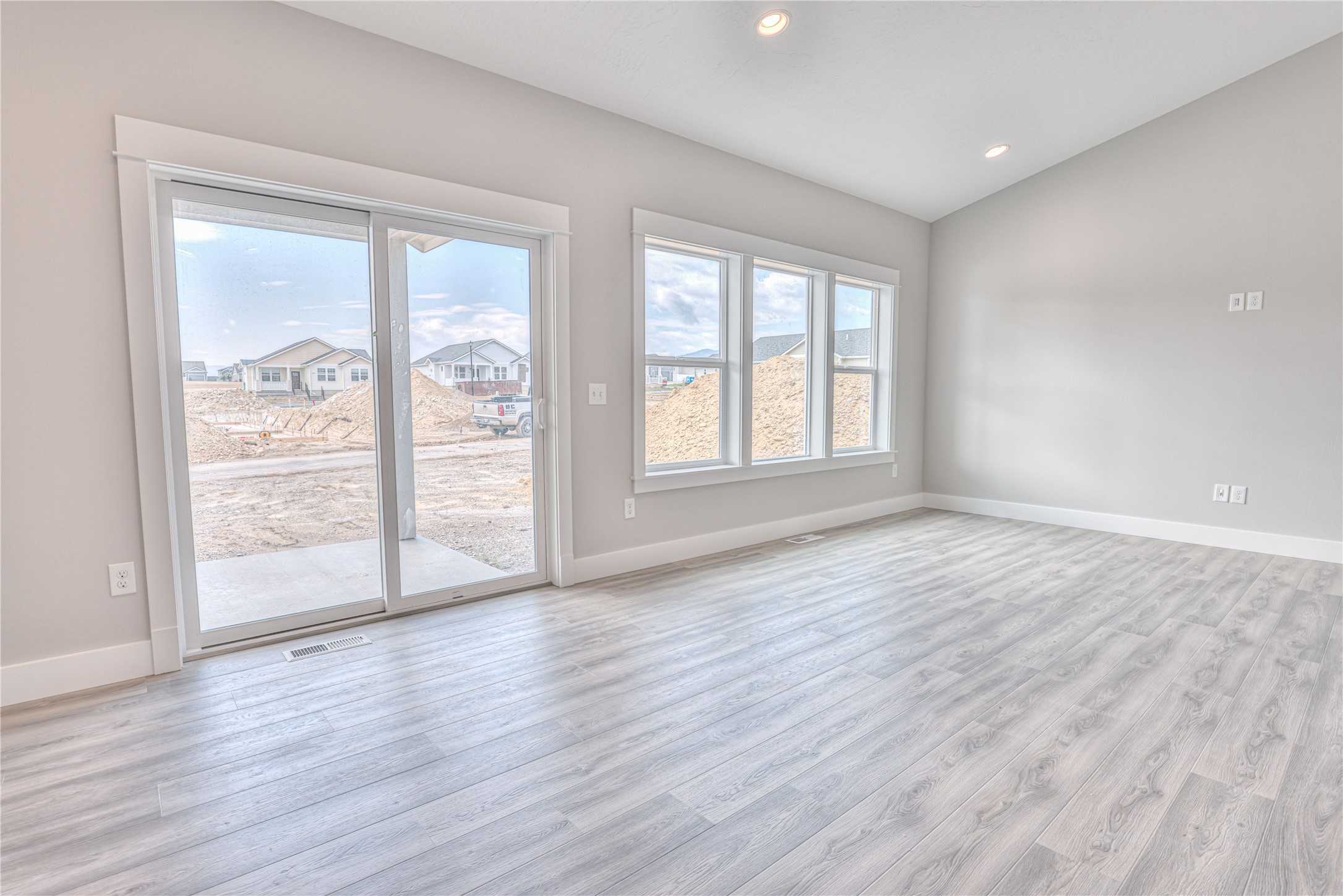 2919 Adam Run Avenue