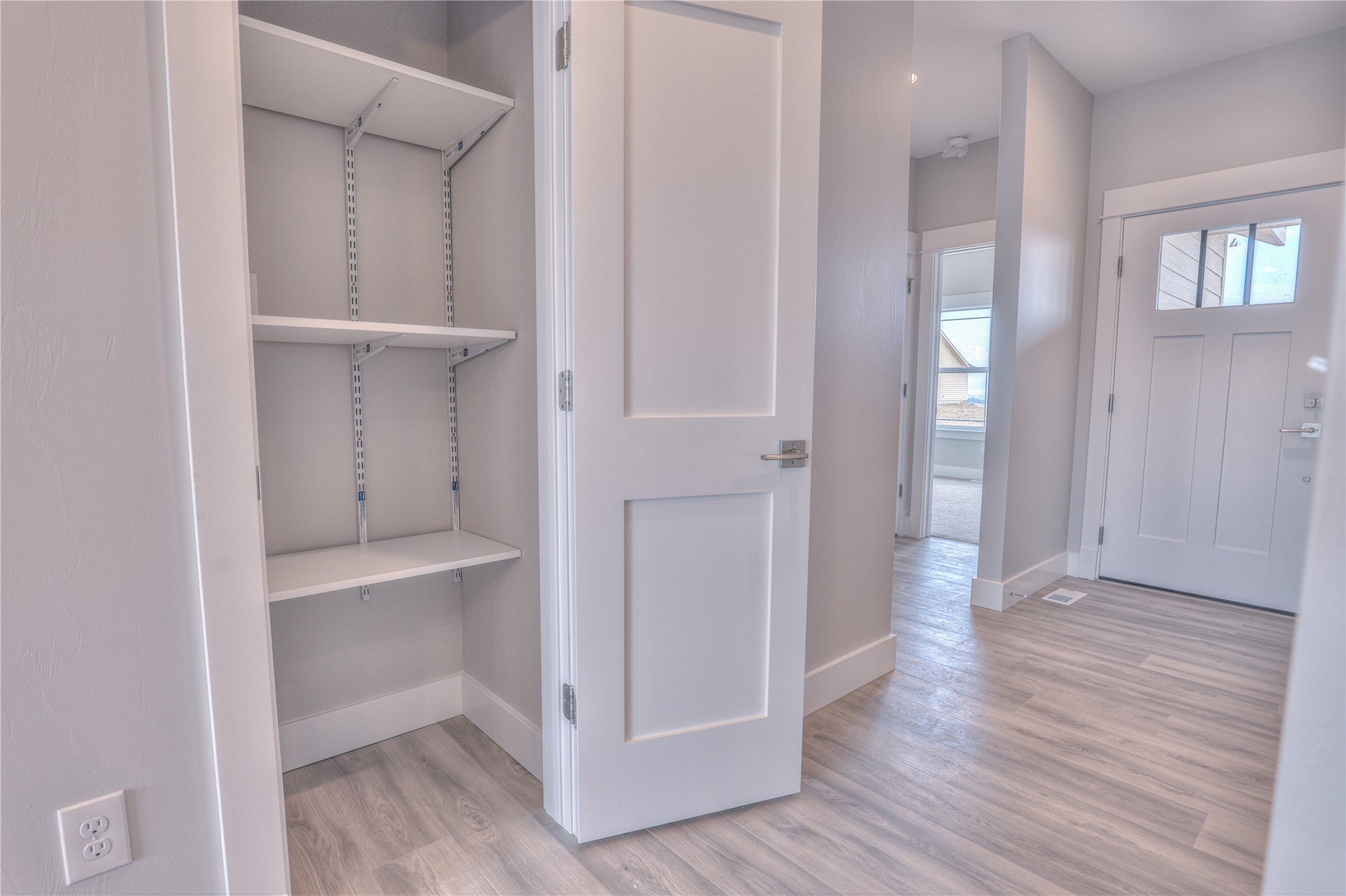 2919 Adam Run Avenue