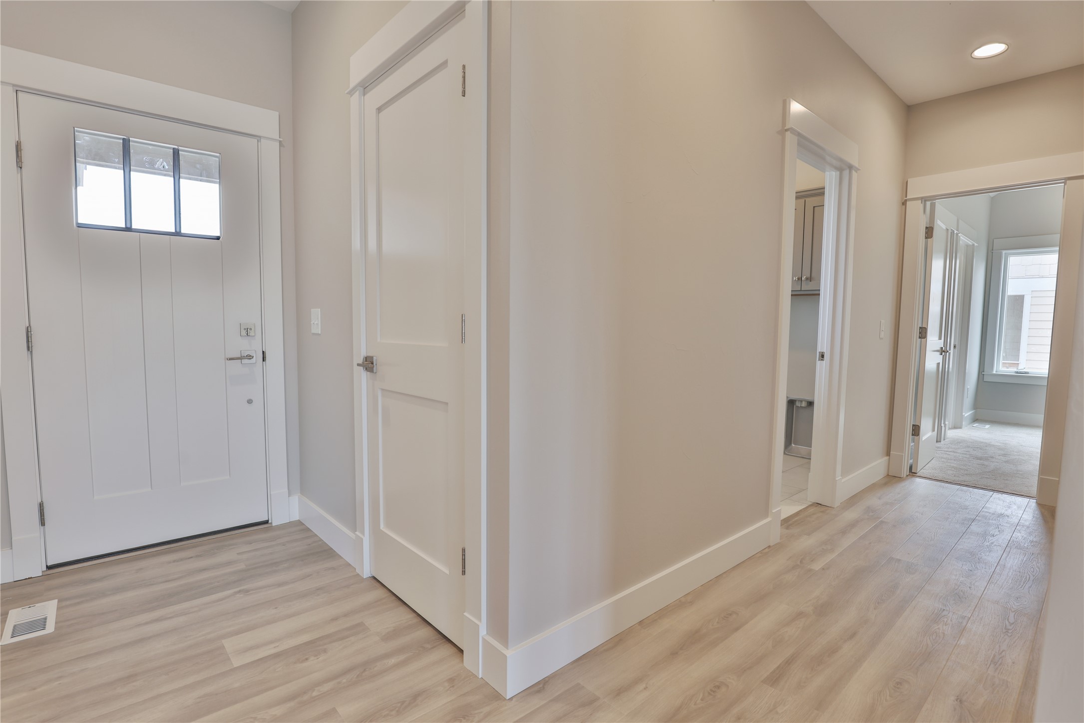 2919 Adam Run Avenue