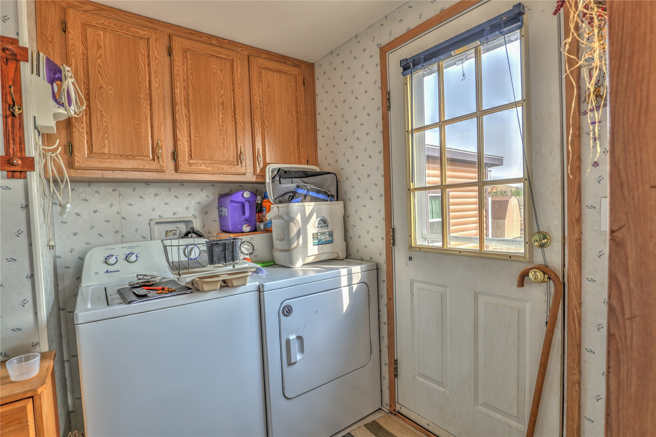 35 Hanging Wall Road