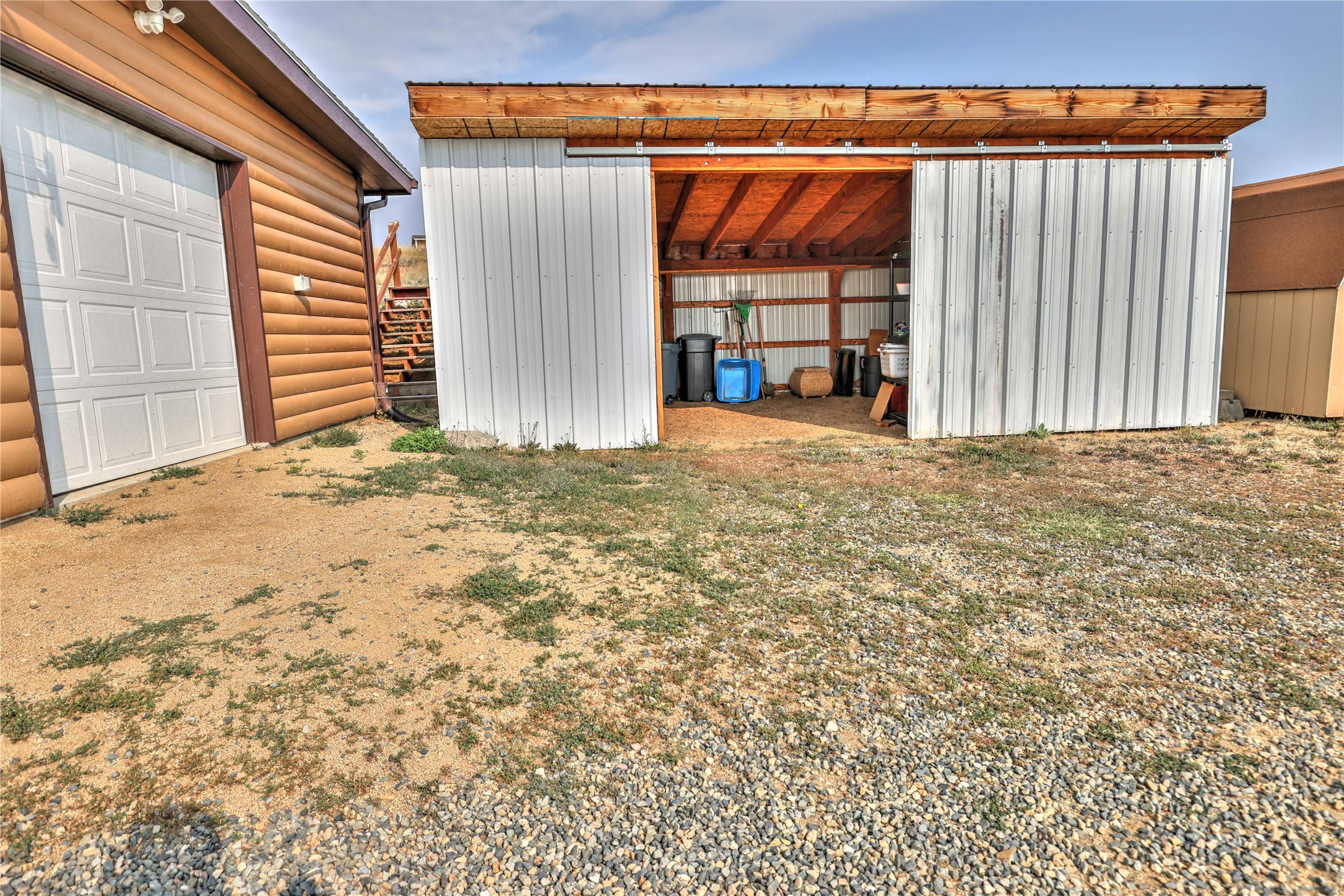 35 Hanging Wall Road