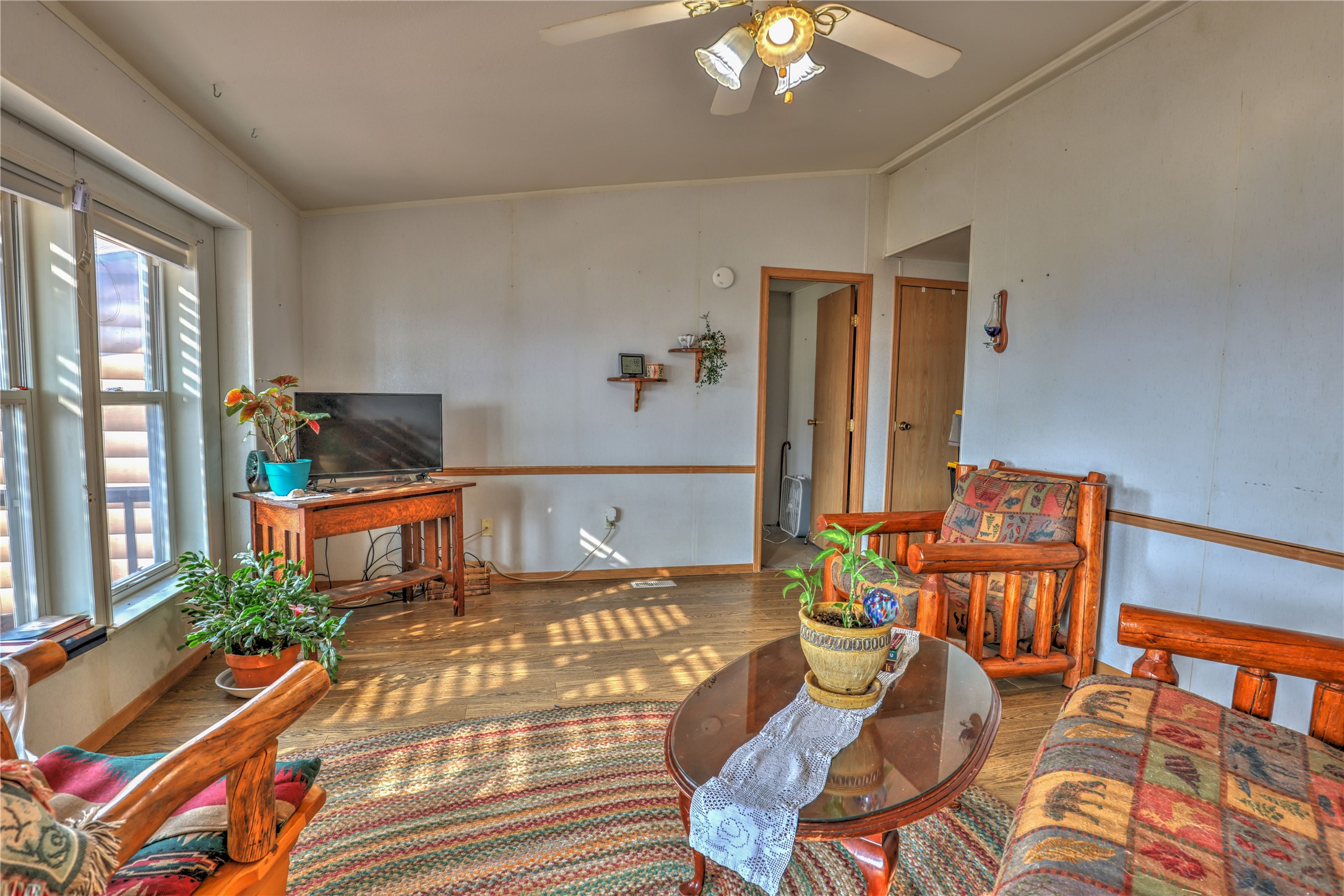 35 Hanging Wall Road