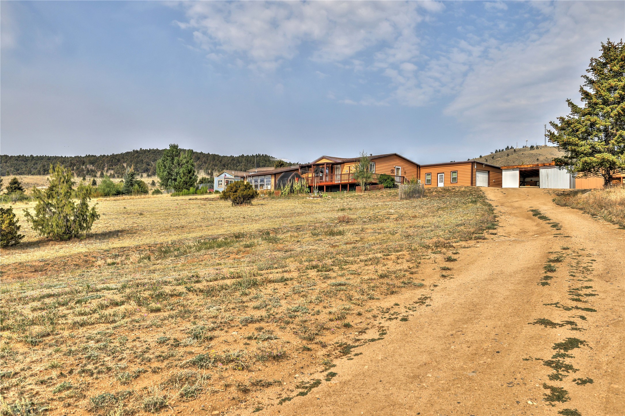 35 Hanging Wall Road