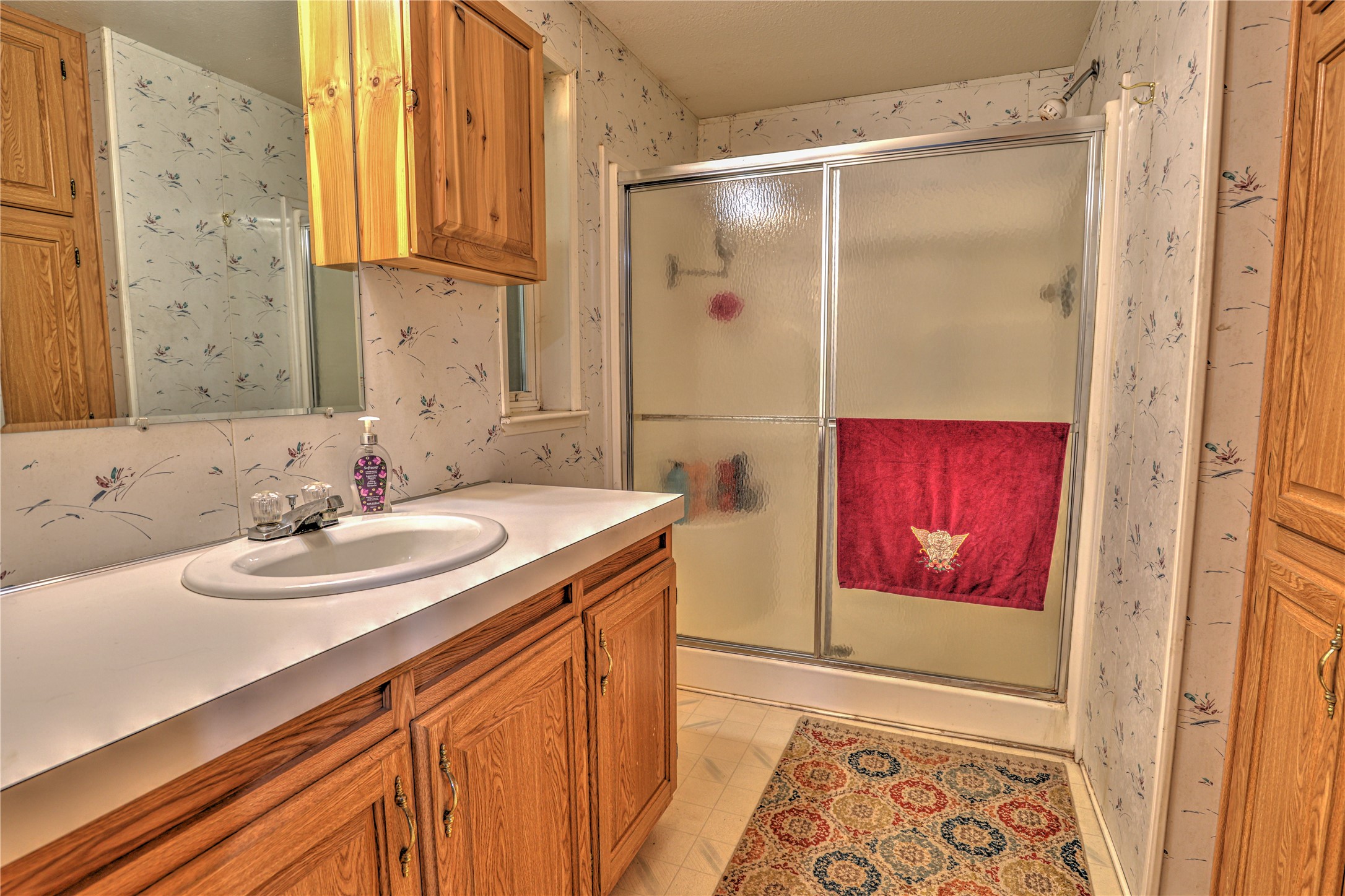 35 Hanging Wall Road