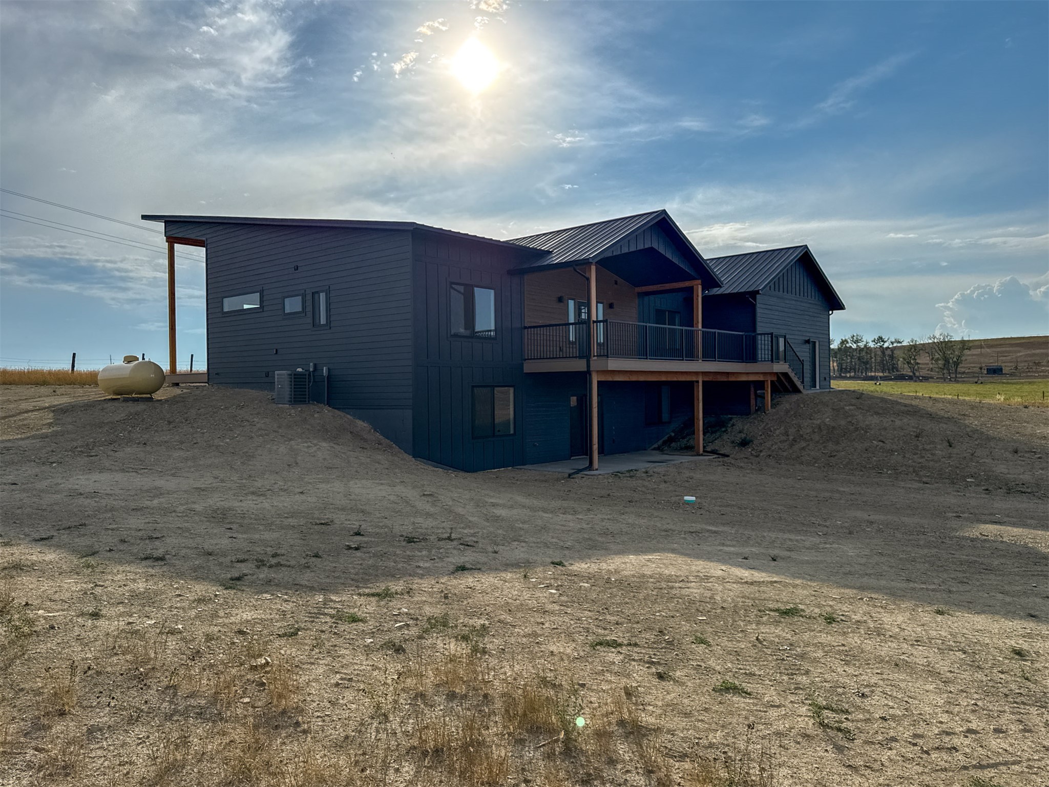 406 2nd Road SW