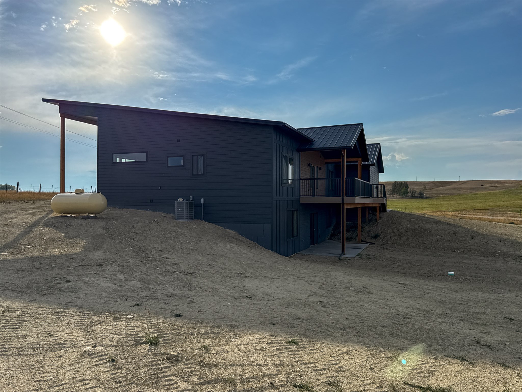 406 2nd Road SW