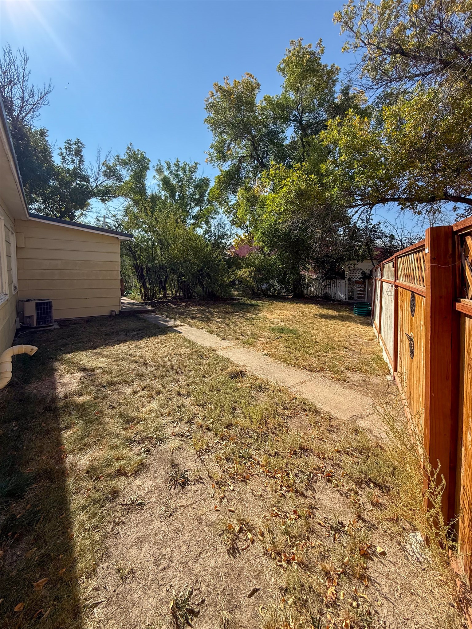 124 Rosebud Street