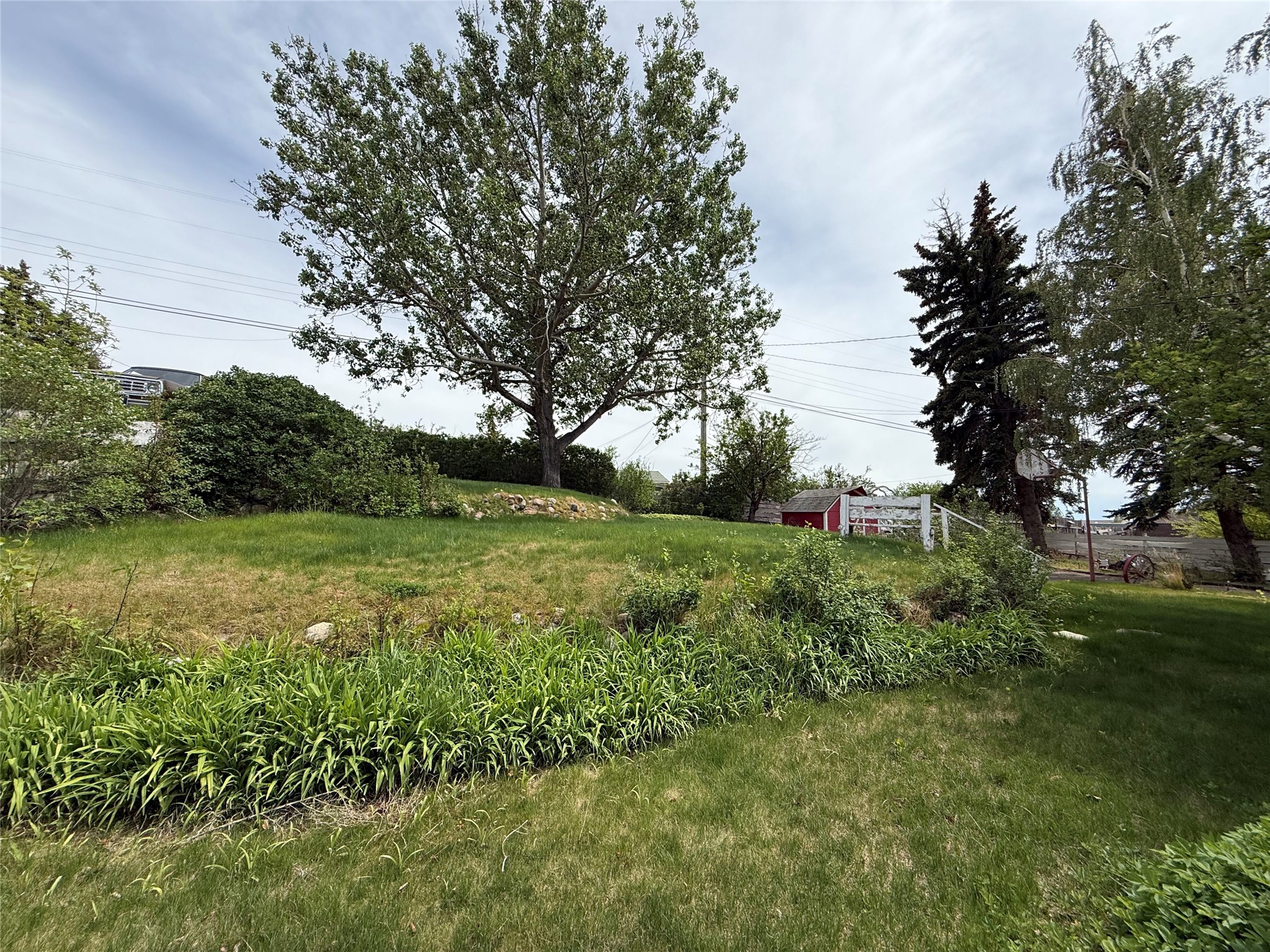 233 4th Avenue SW