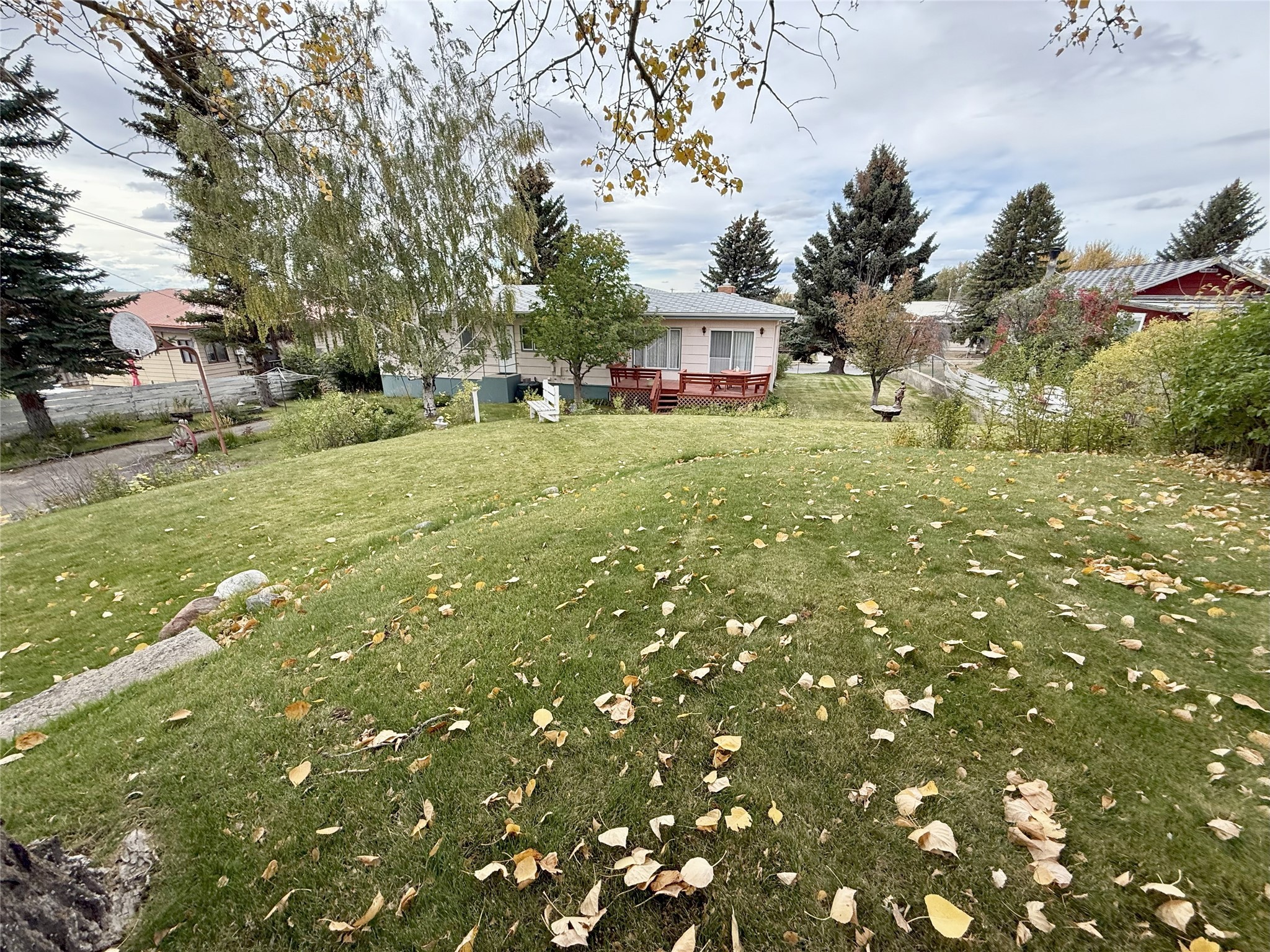233 4th Avenue SW