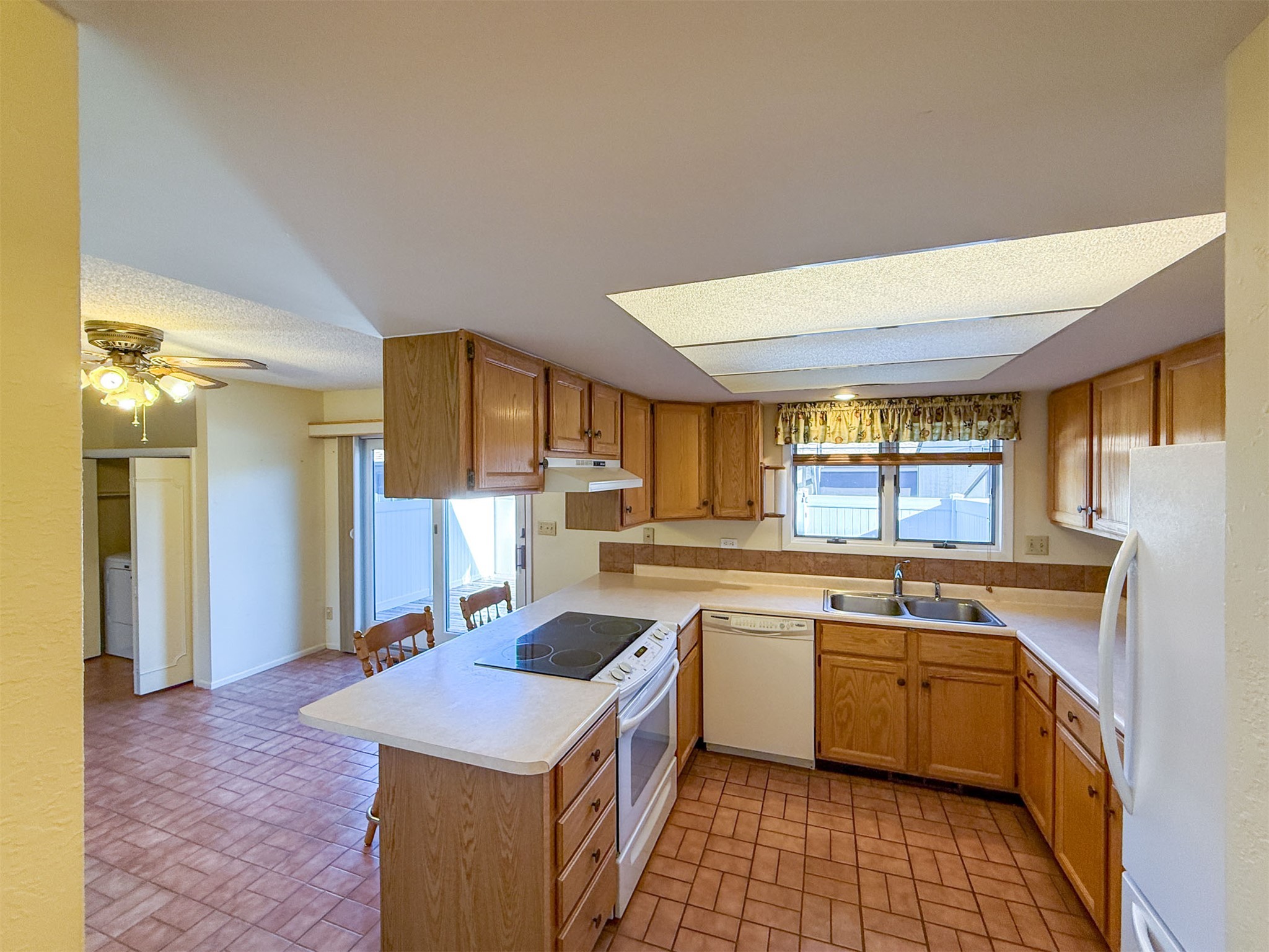 1200 32nd Street S 22