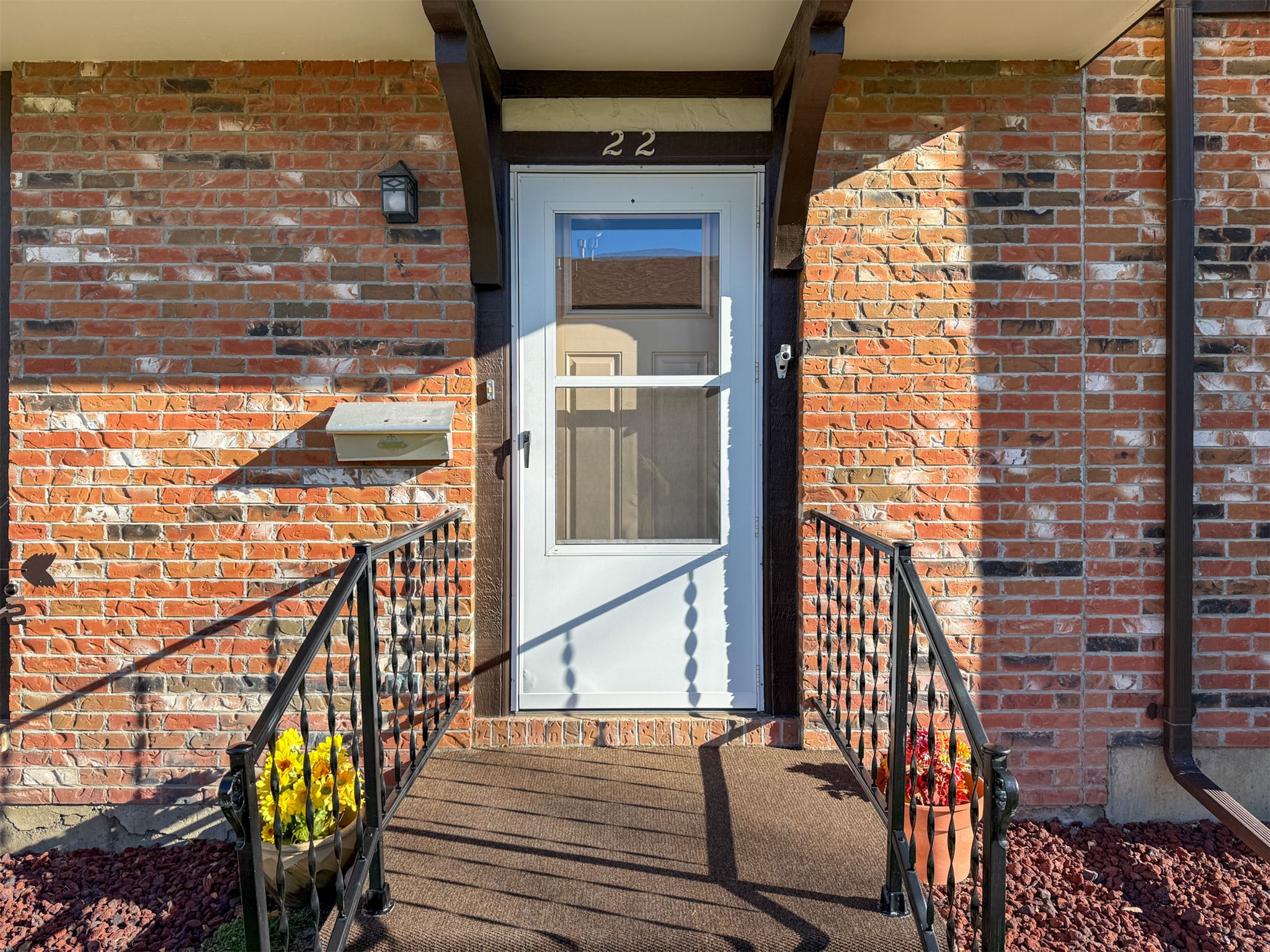 1200 32nd Street S 22