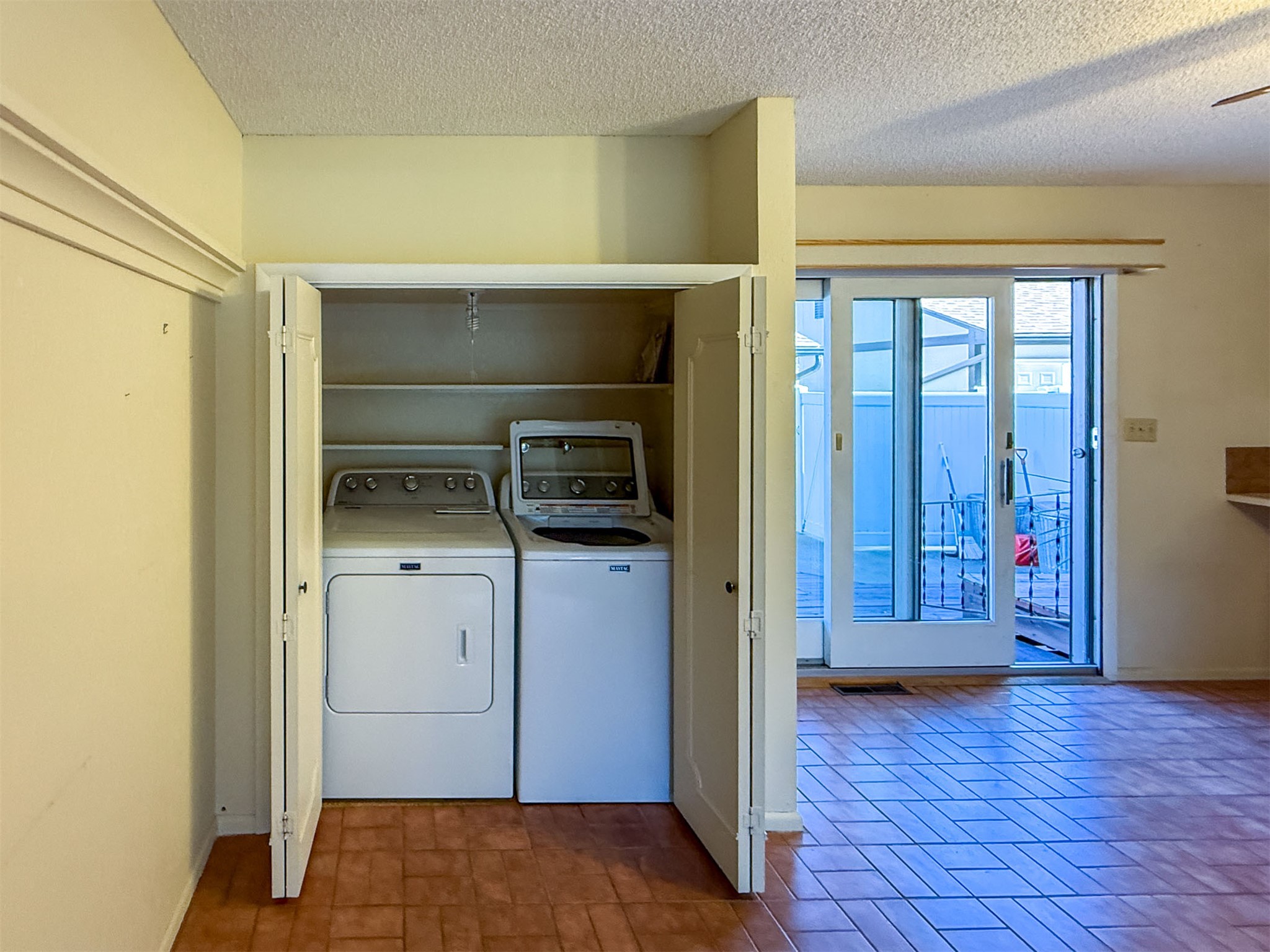 1200 32nd Street S 22