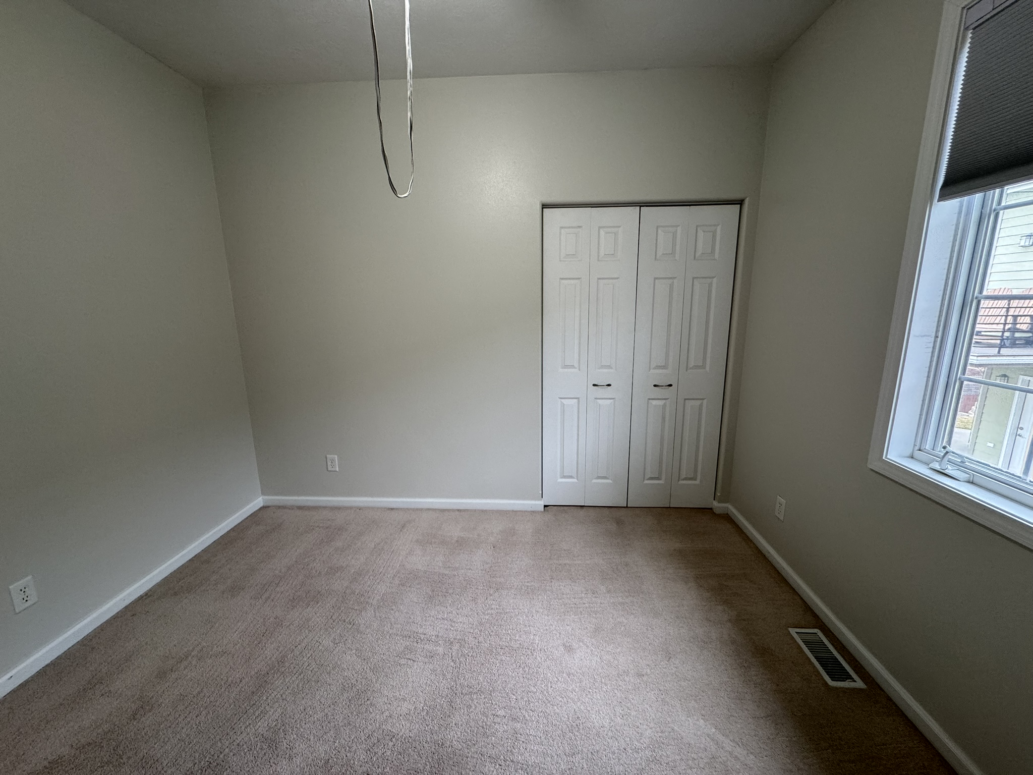 952 Valley View Drive