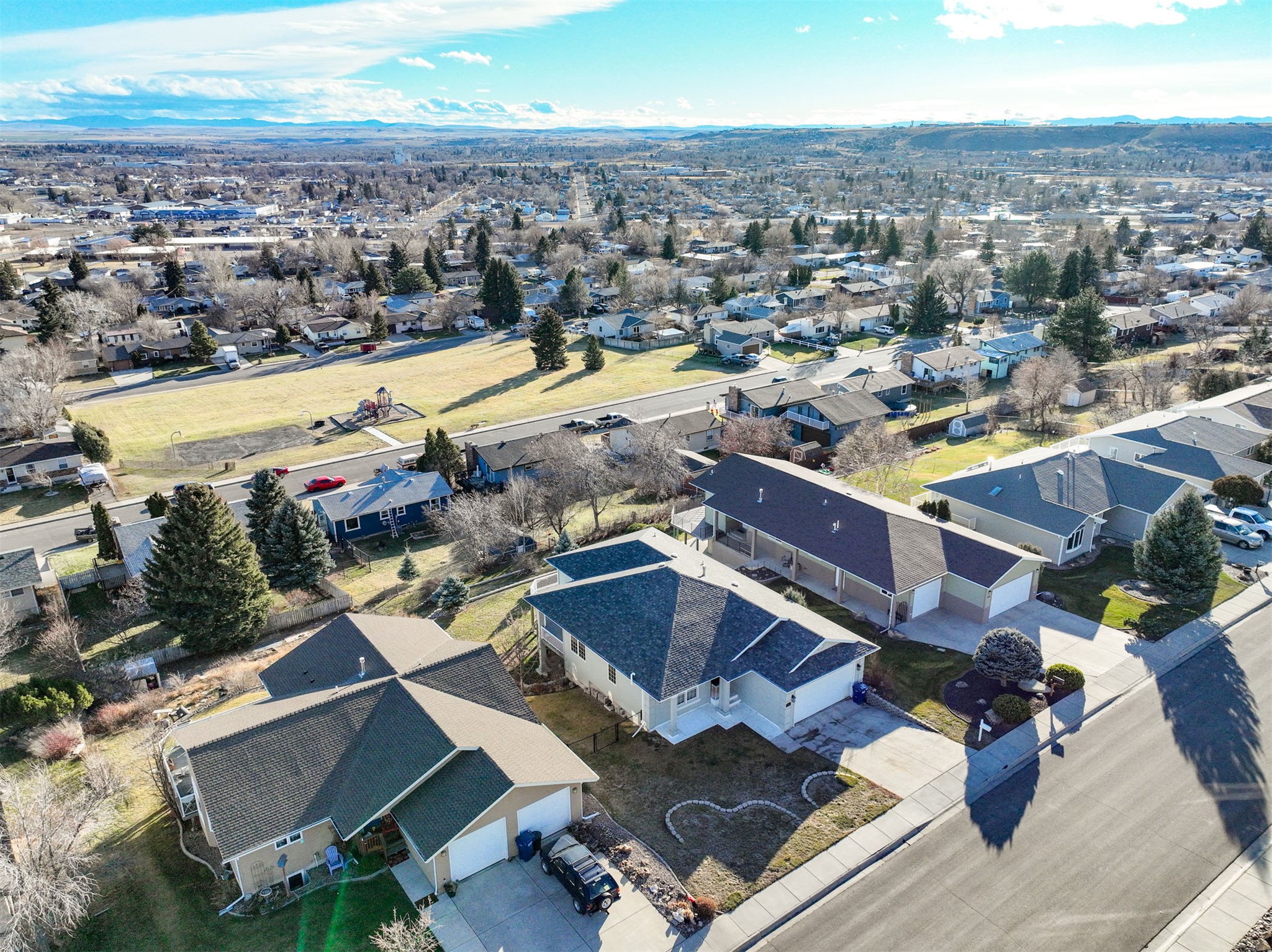 952 Valley View Drive