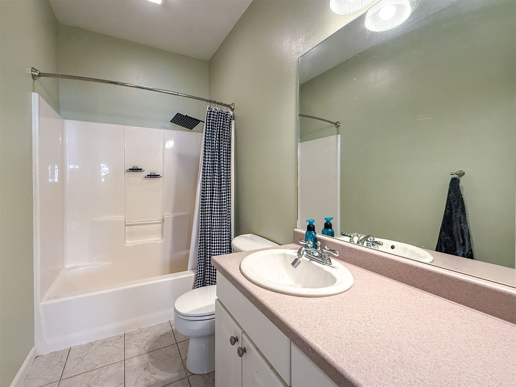 952 Valley View Drive