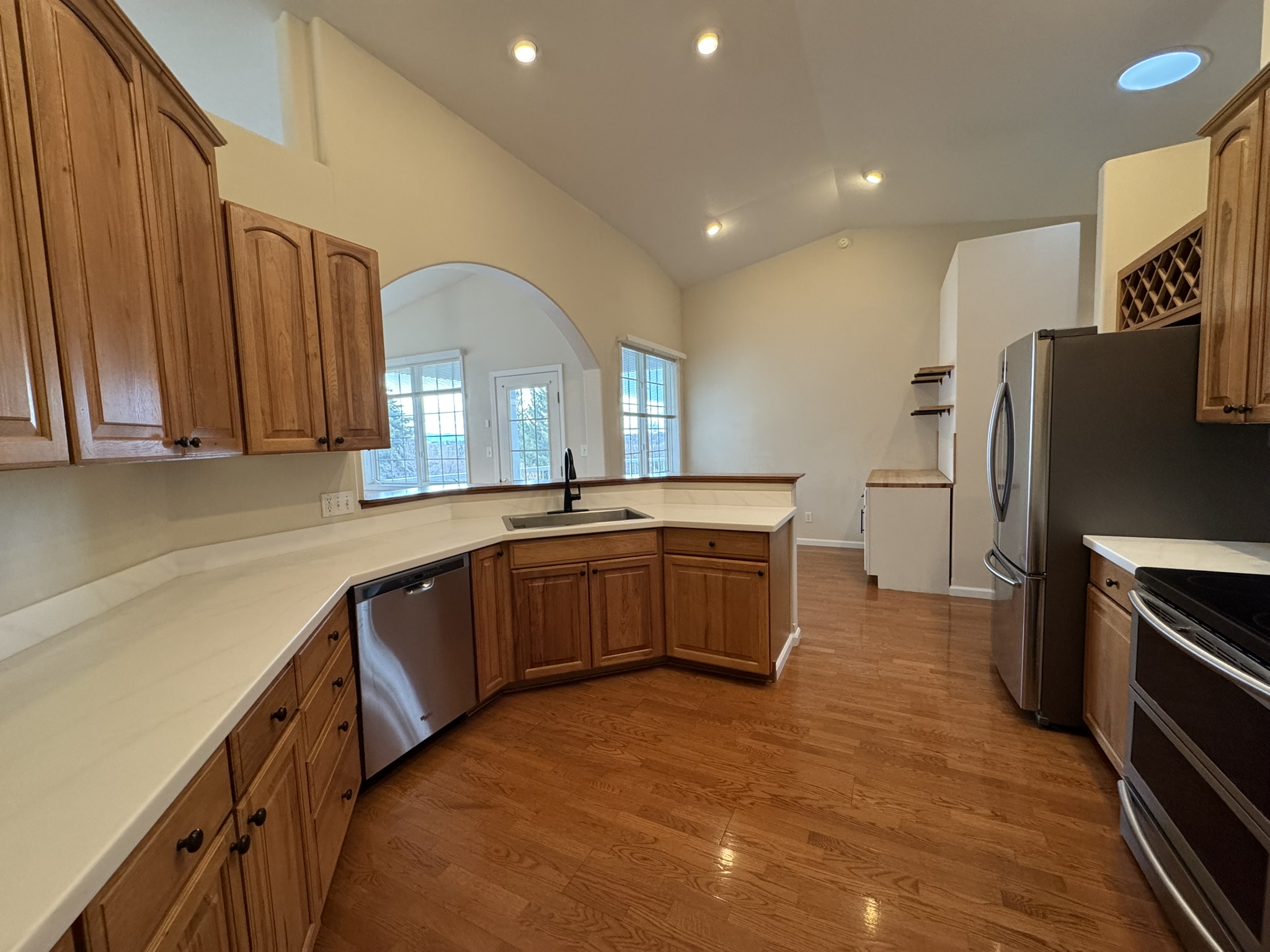 952 Valley View Drive