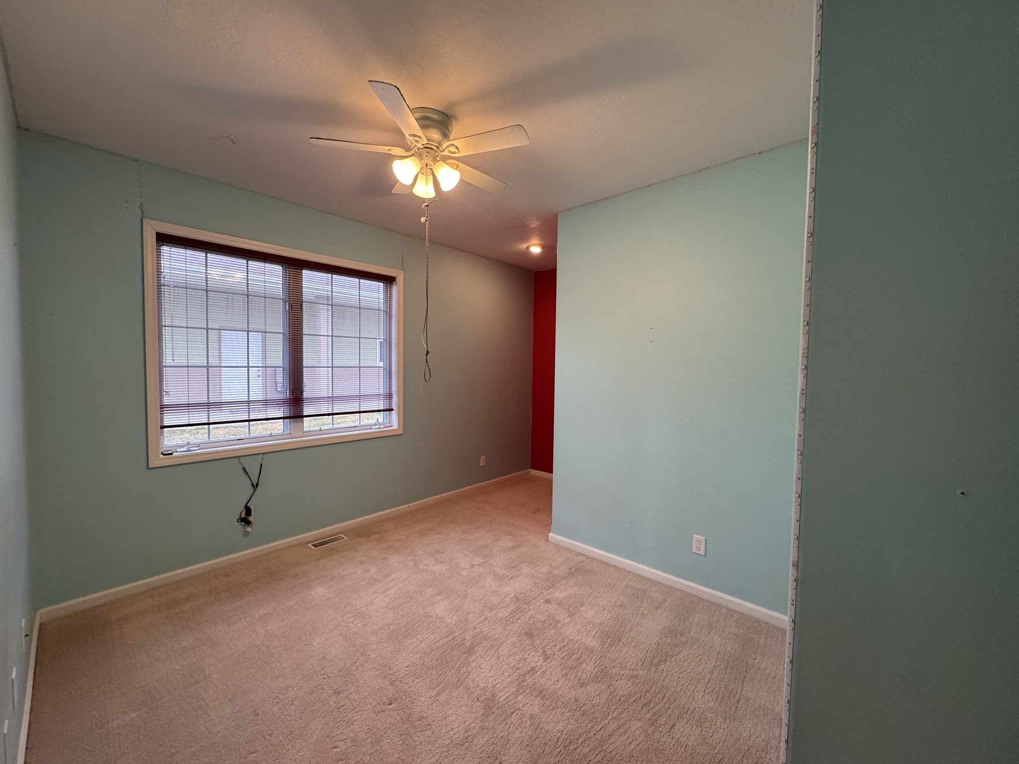 952 Valley View Drive