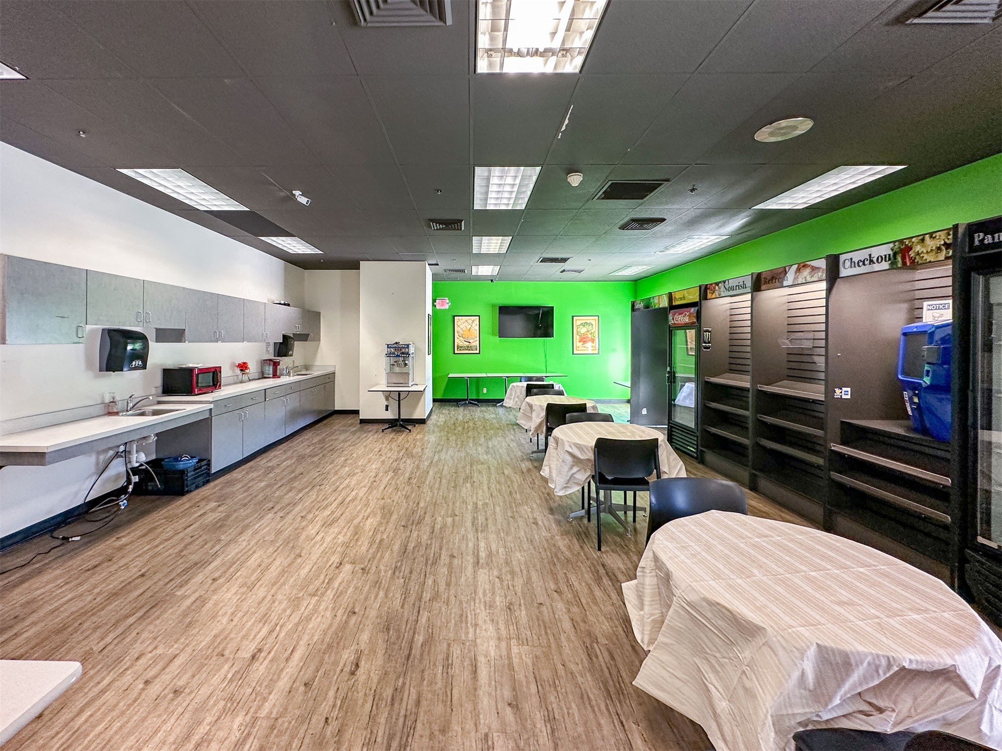 410 Central Avenue Area 2.1