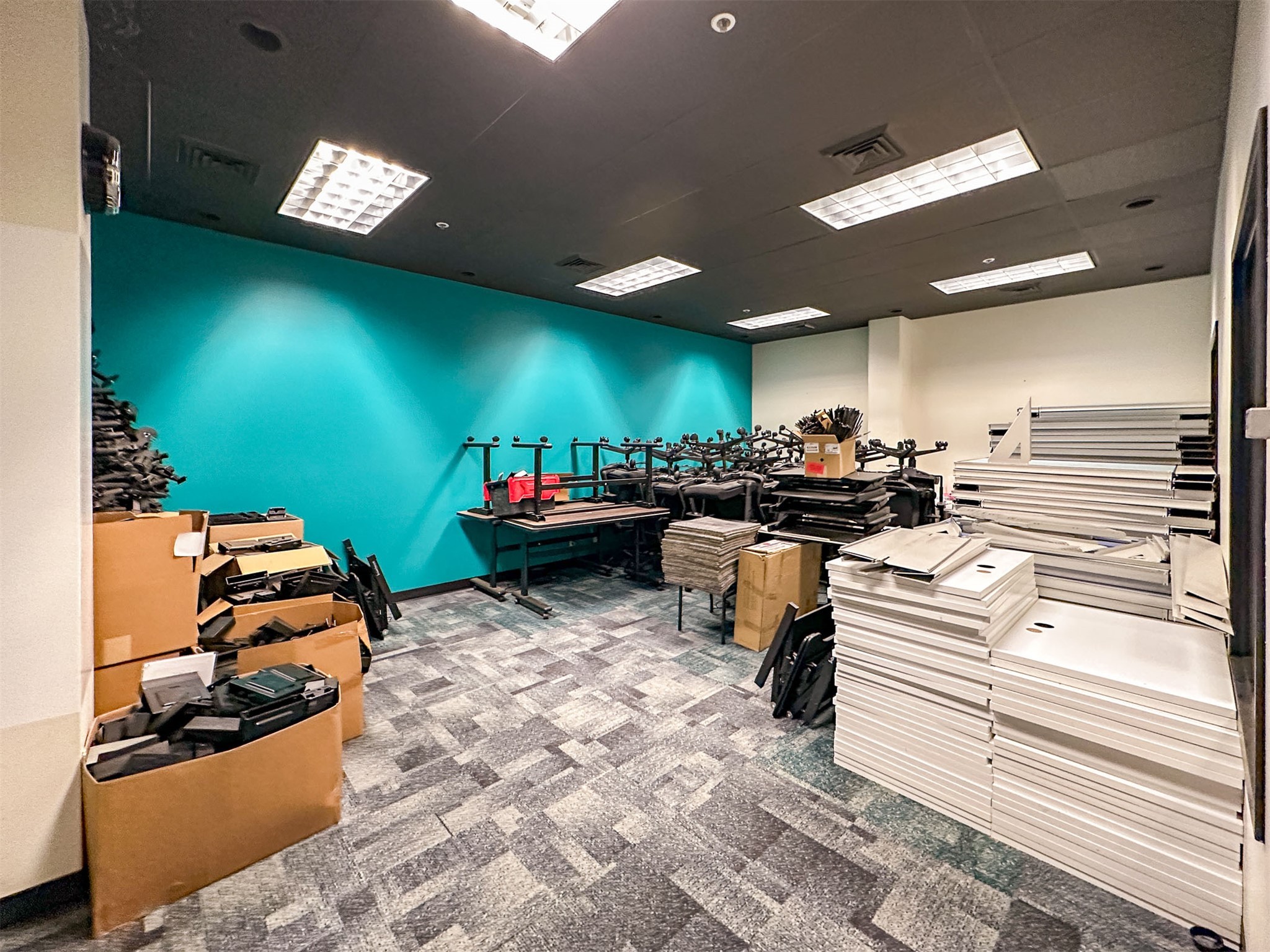 410 Central Avenue 100