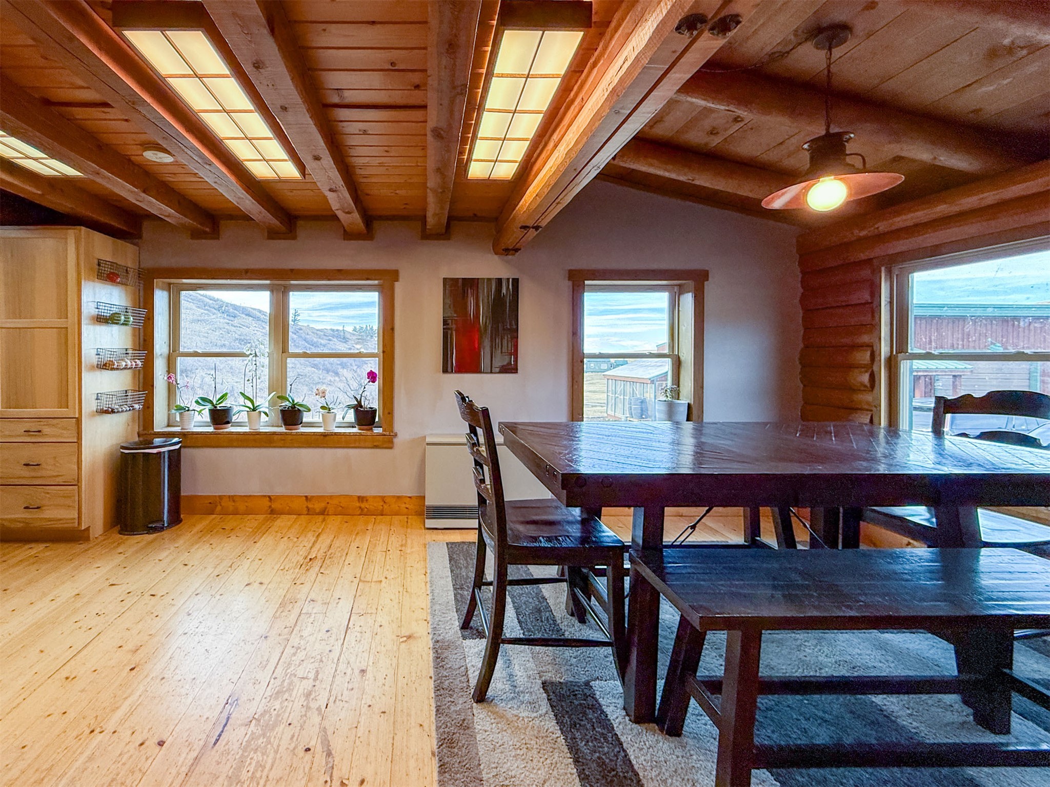 1485 E Highwood Road