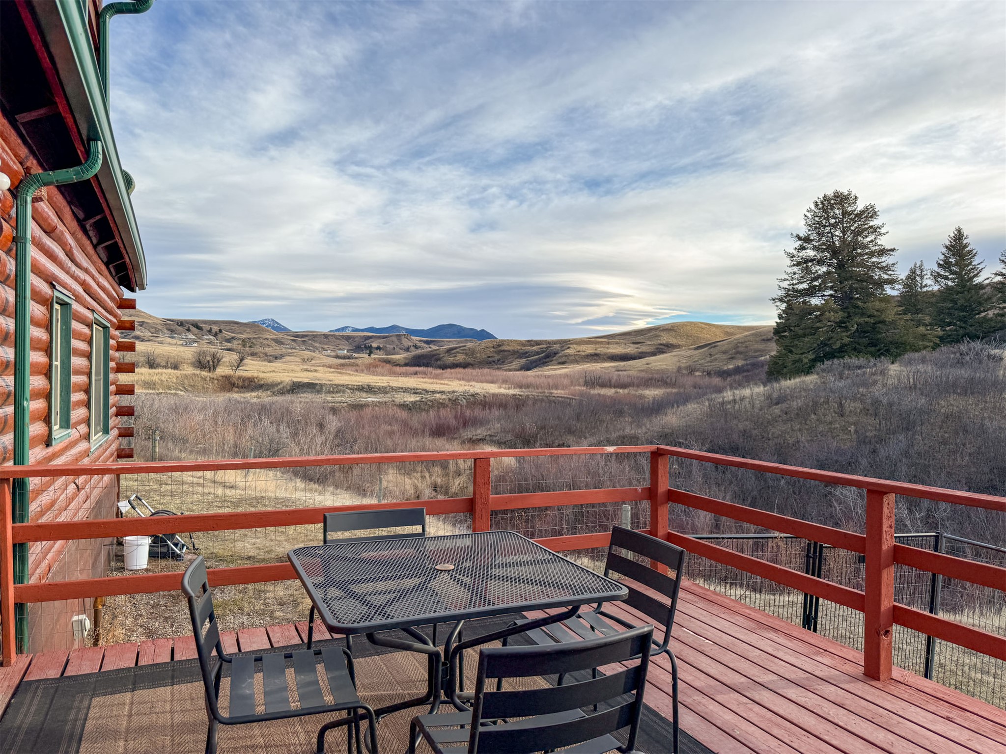 1485 E Highwood Road