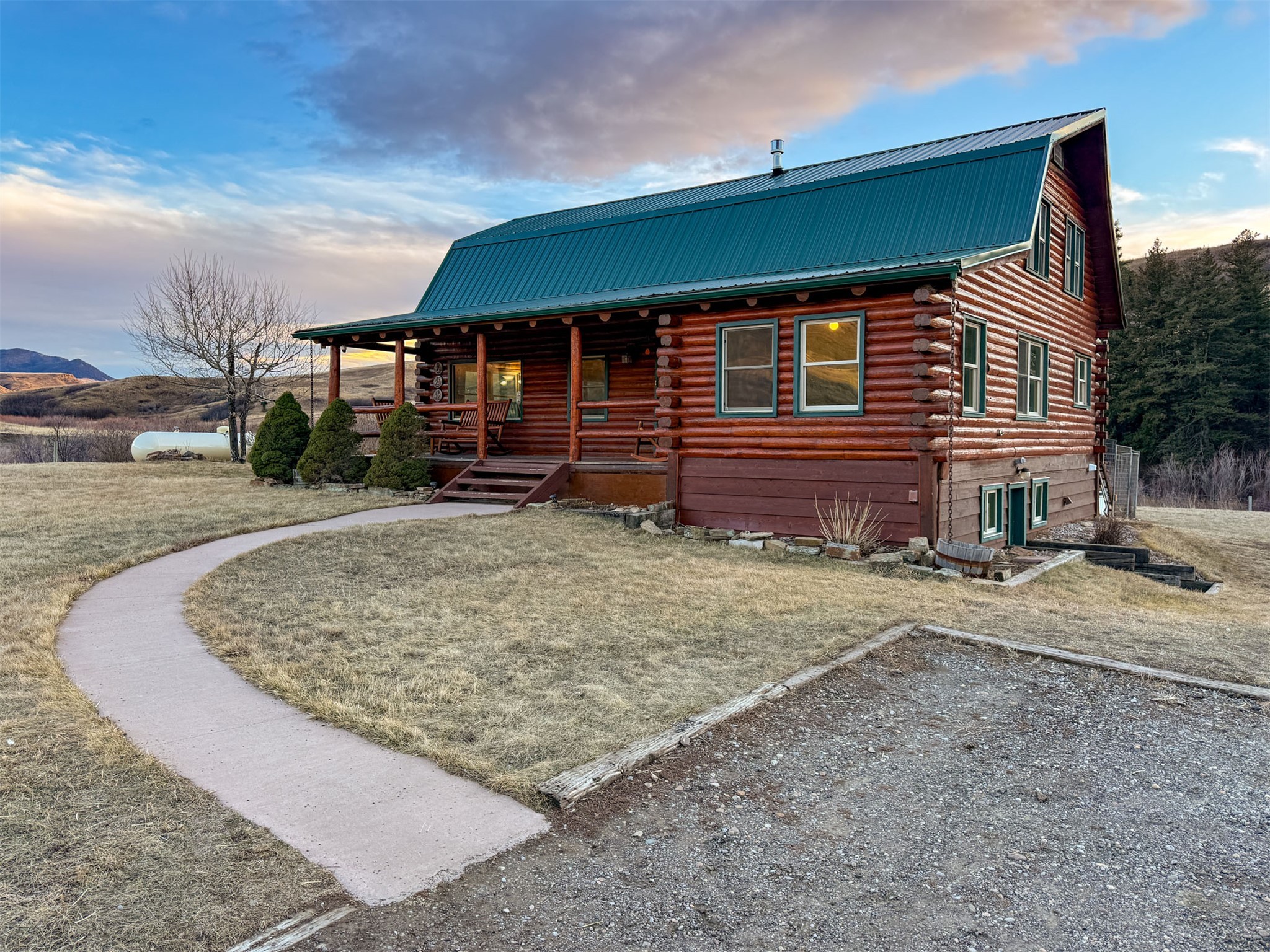 1485 E Highwood Road