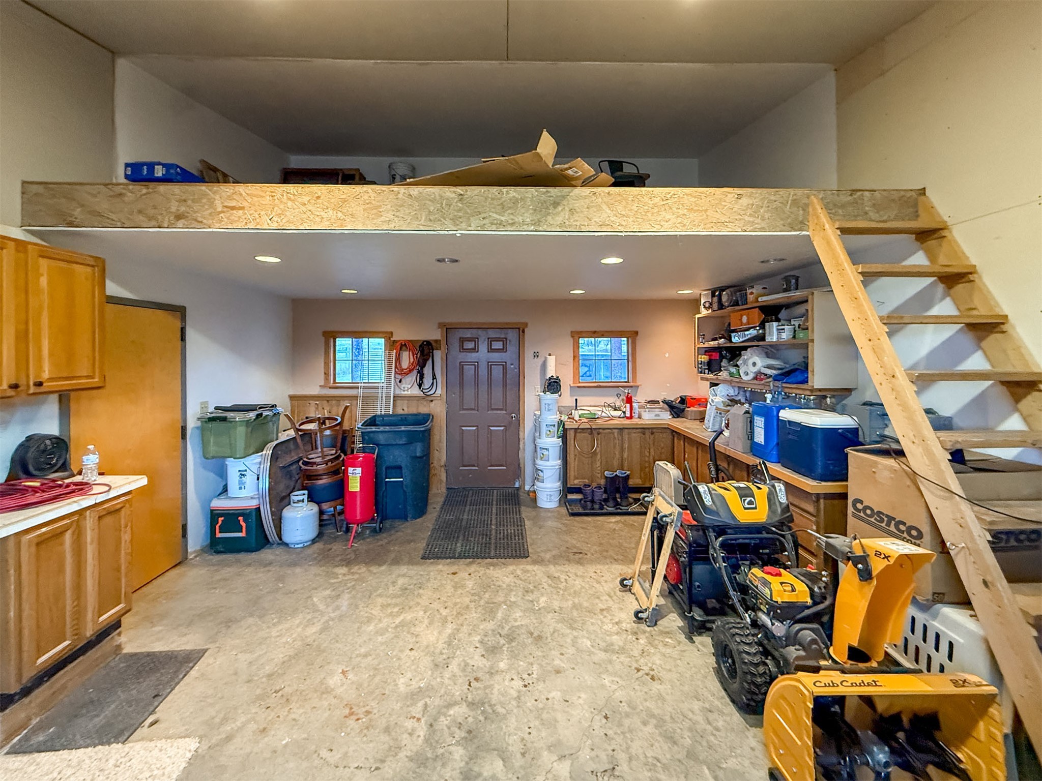 1485 E Highwood Road