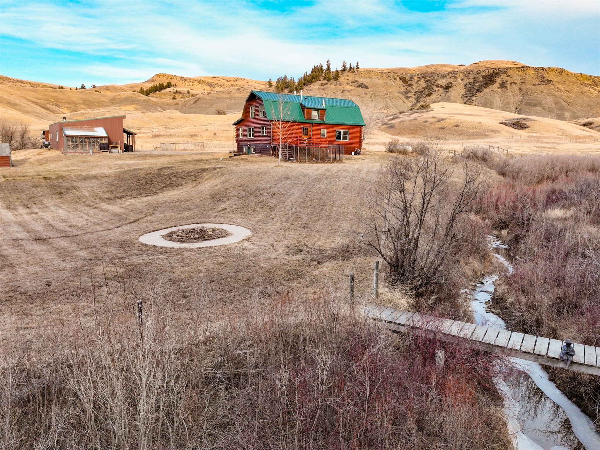 1485 E Highwood Road