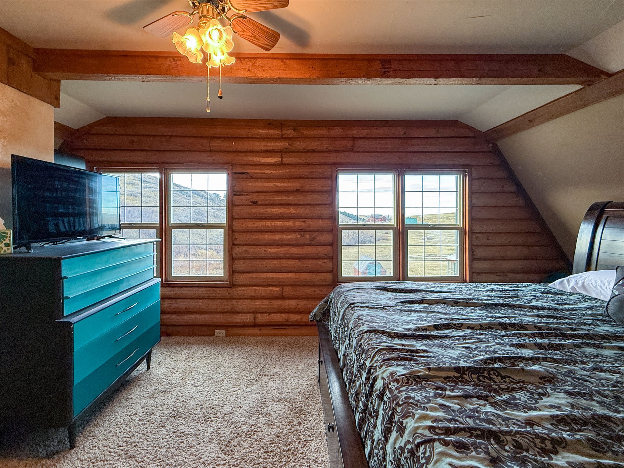 1485 E Highwood Road