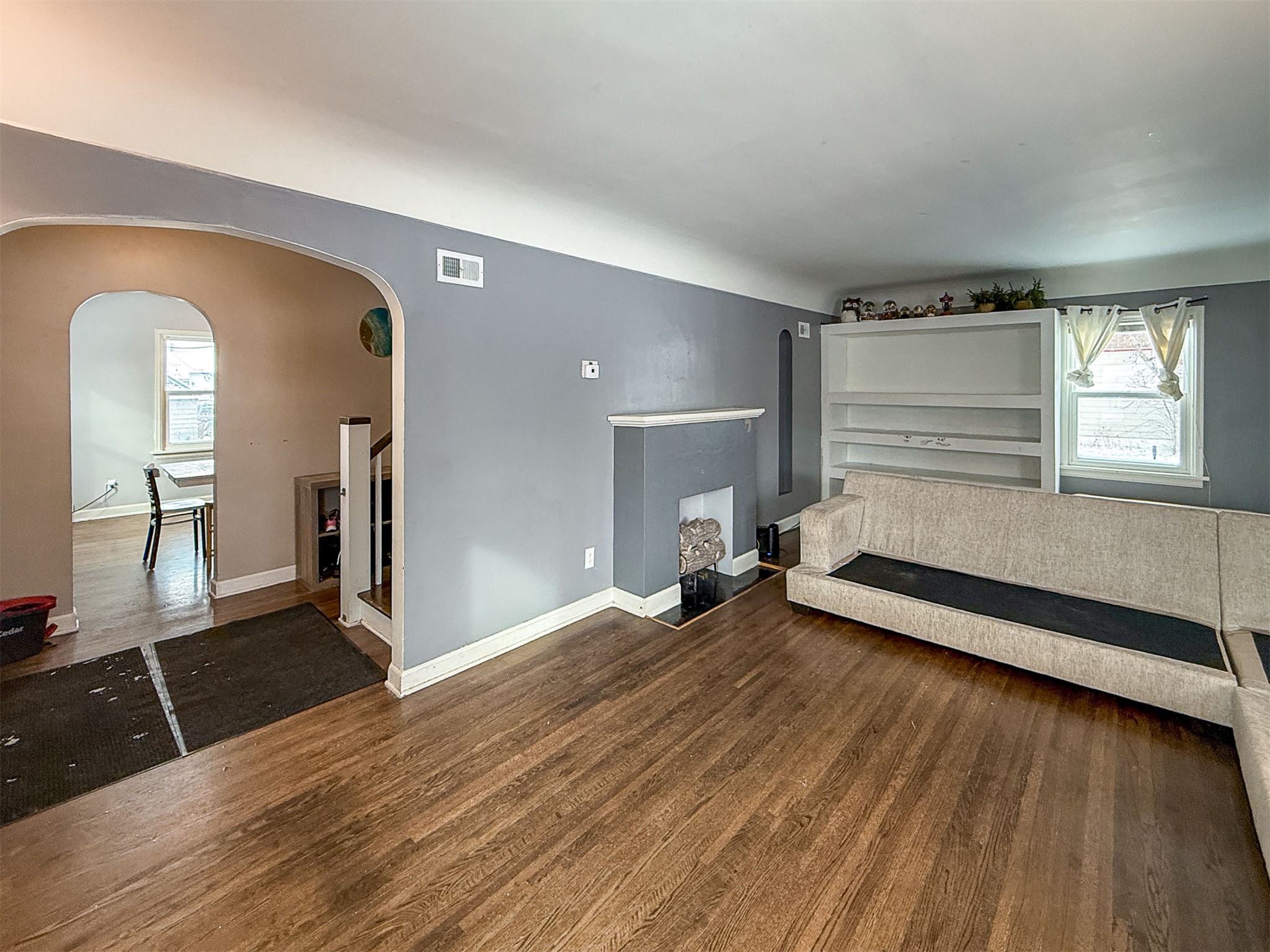 1701 8th Avenue N