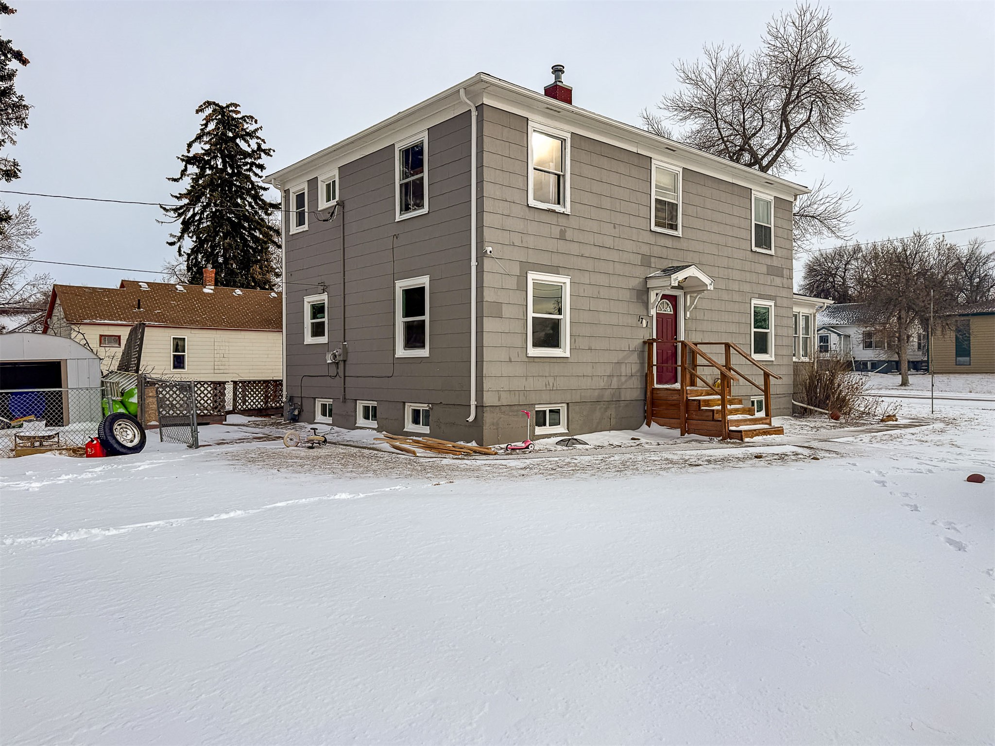 1701 8th Avenue N