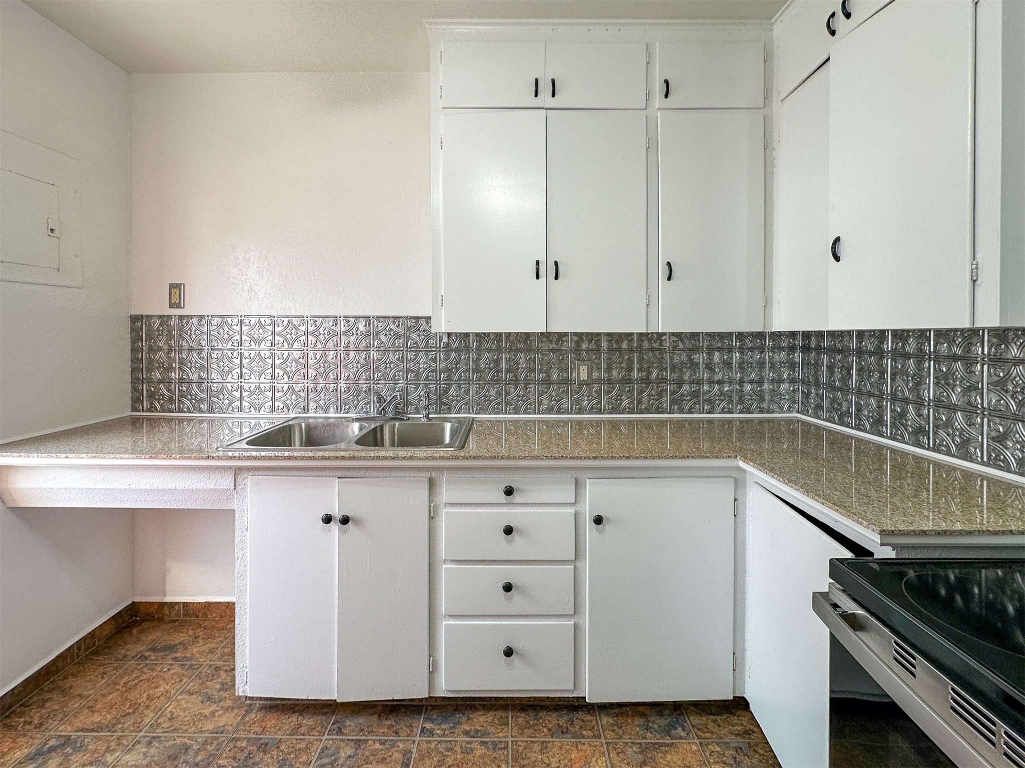 701 6th Street N