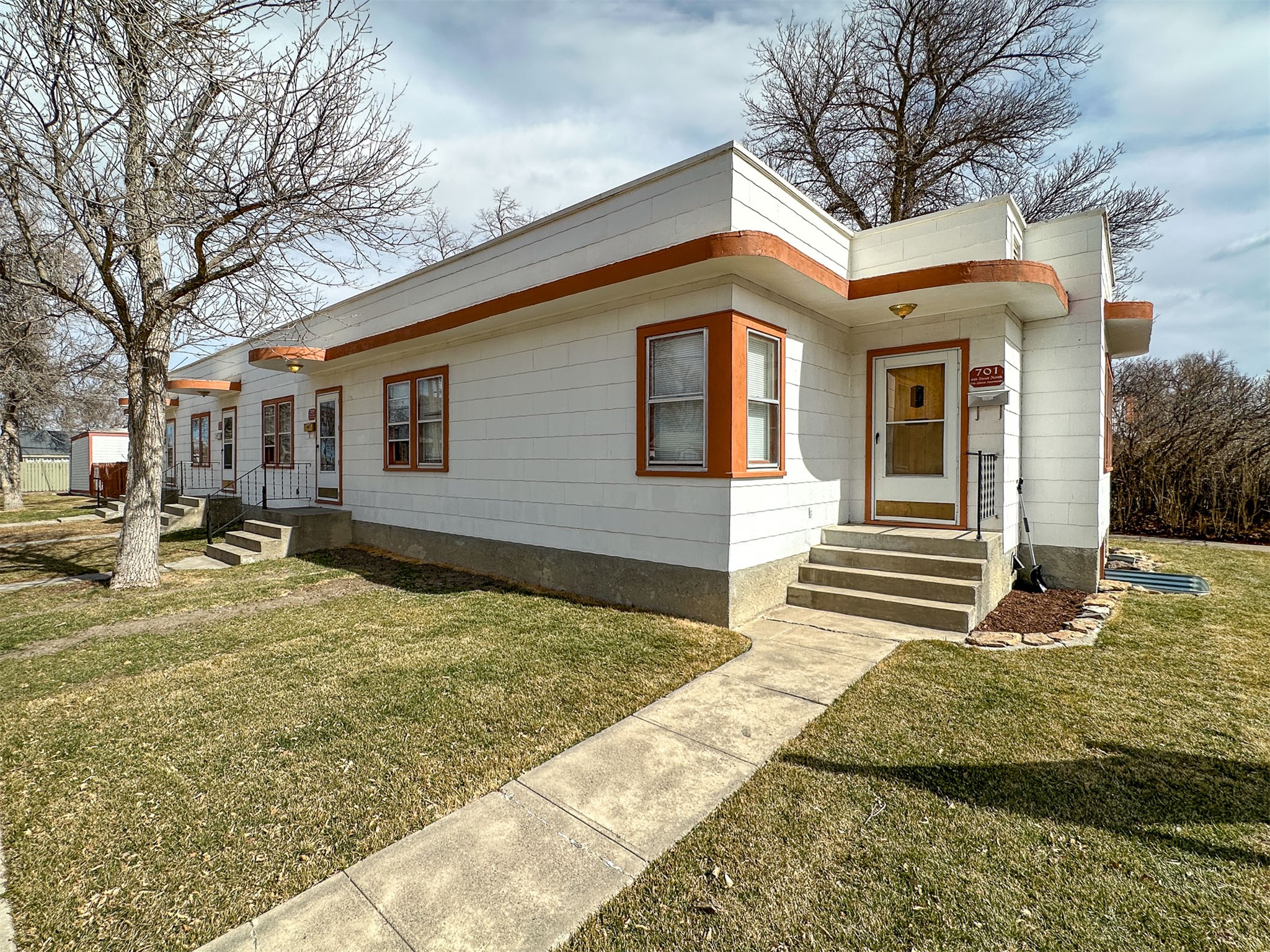 701 6th Street N