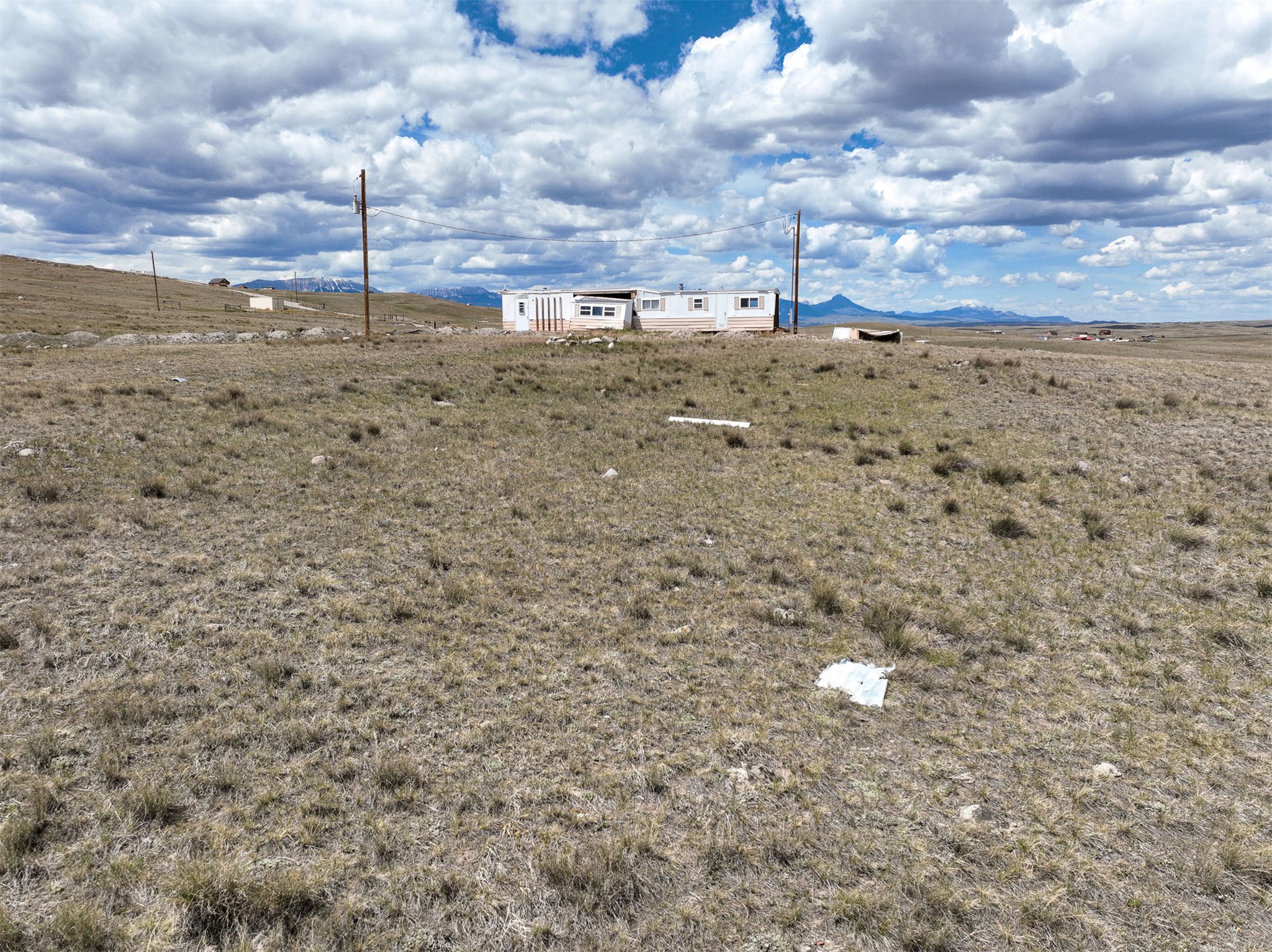 2273 E Pishkun Lane