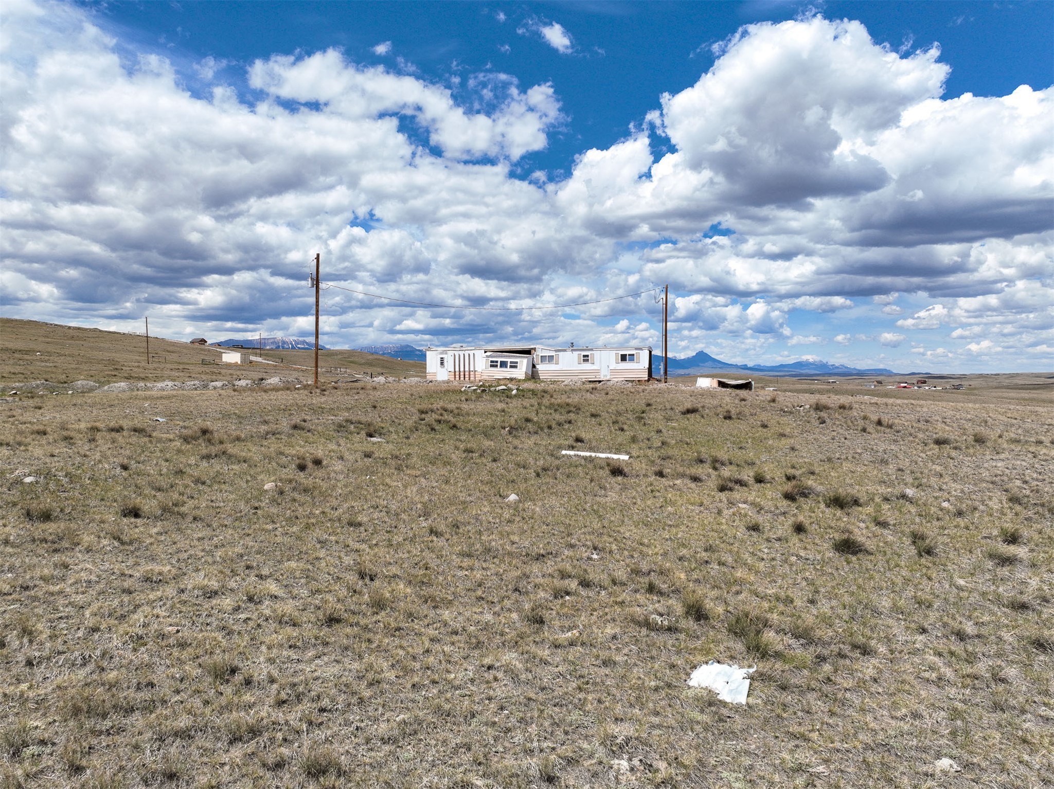 2273 E Pishkun Lane