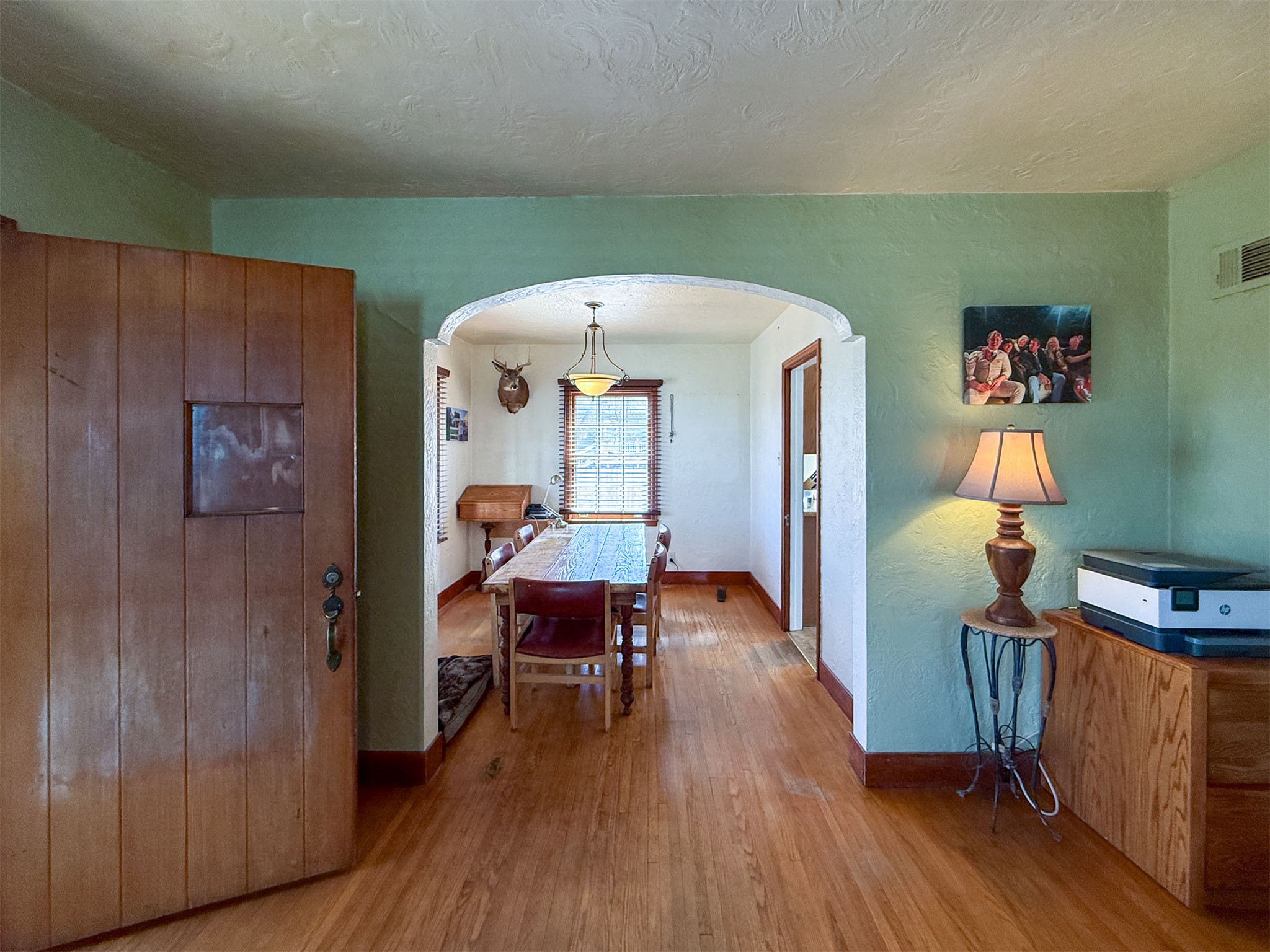 217 8th Avenue N