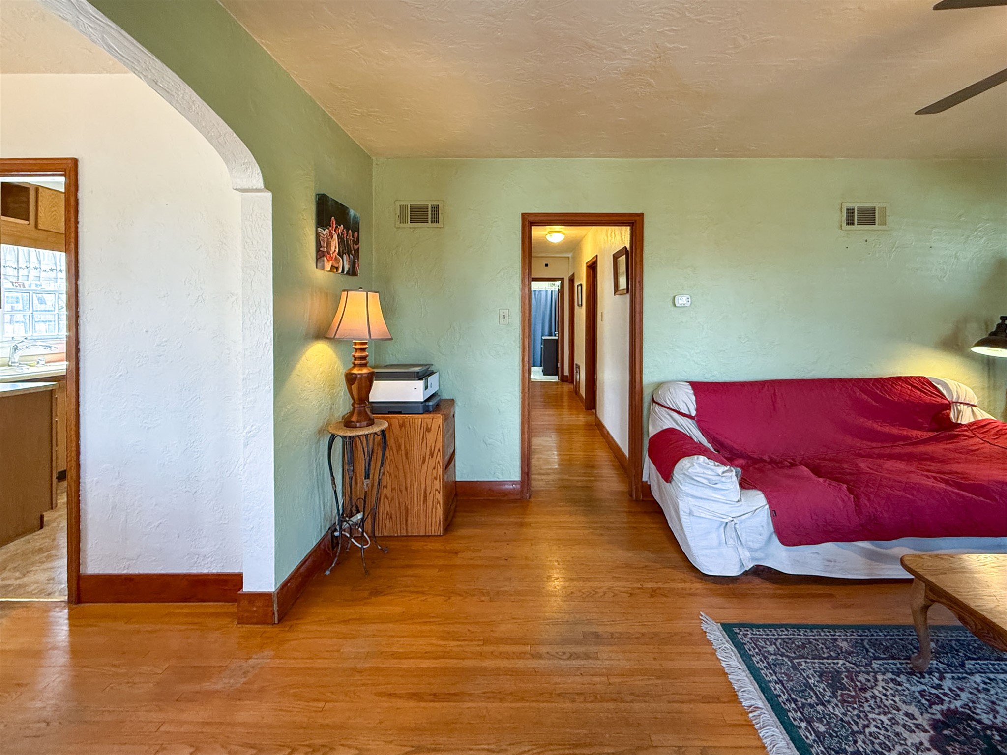217 8th Avenue N