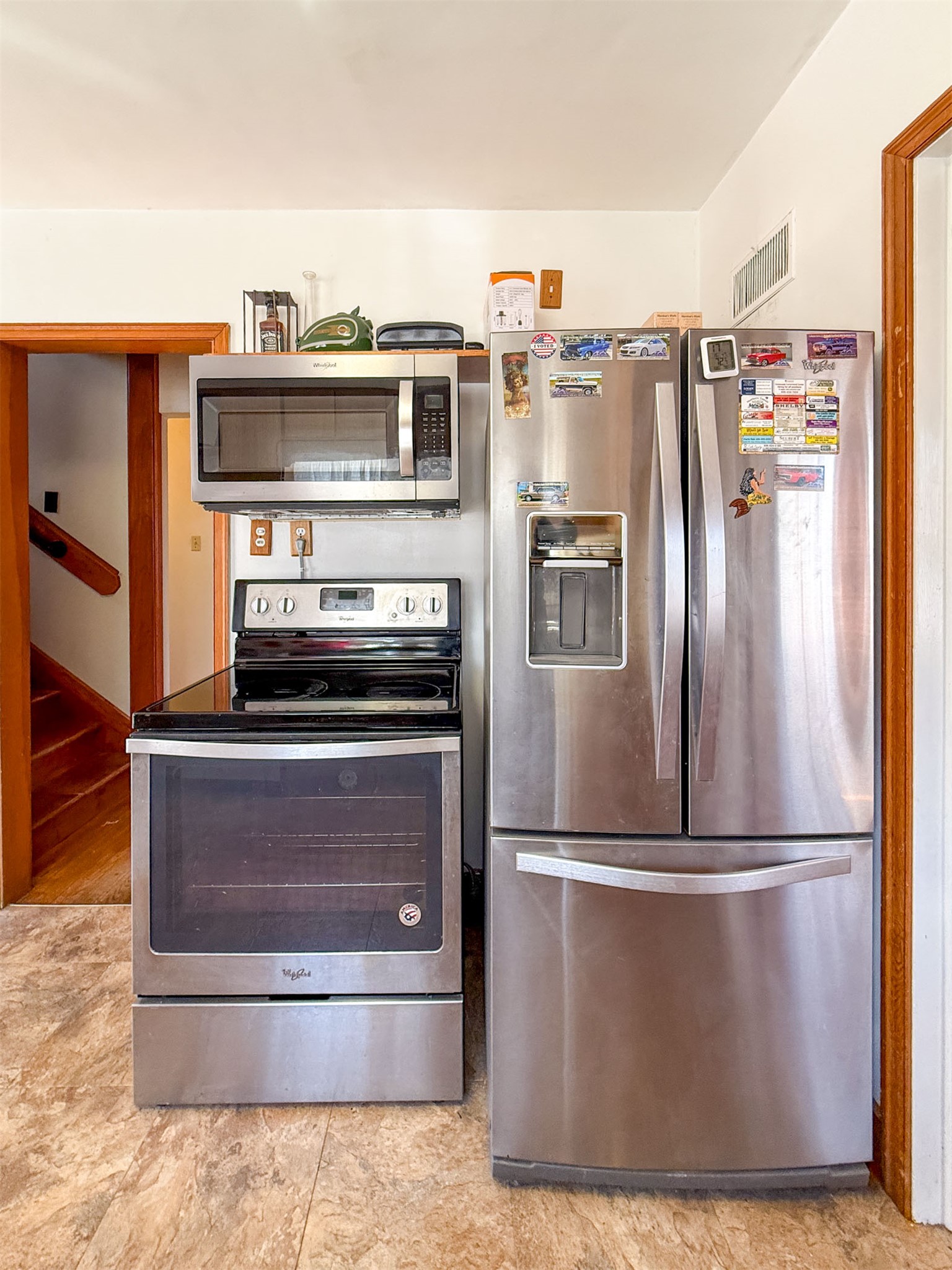217 8th Avenue N