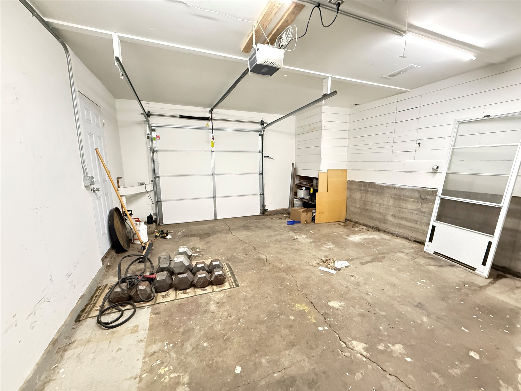 670 Benton Avenue